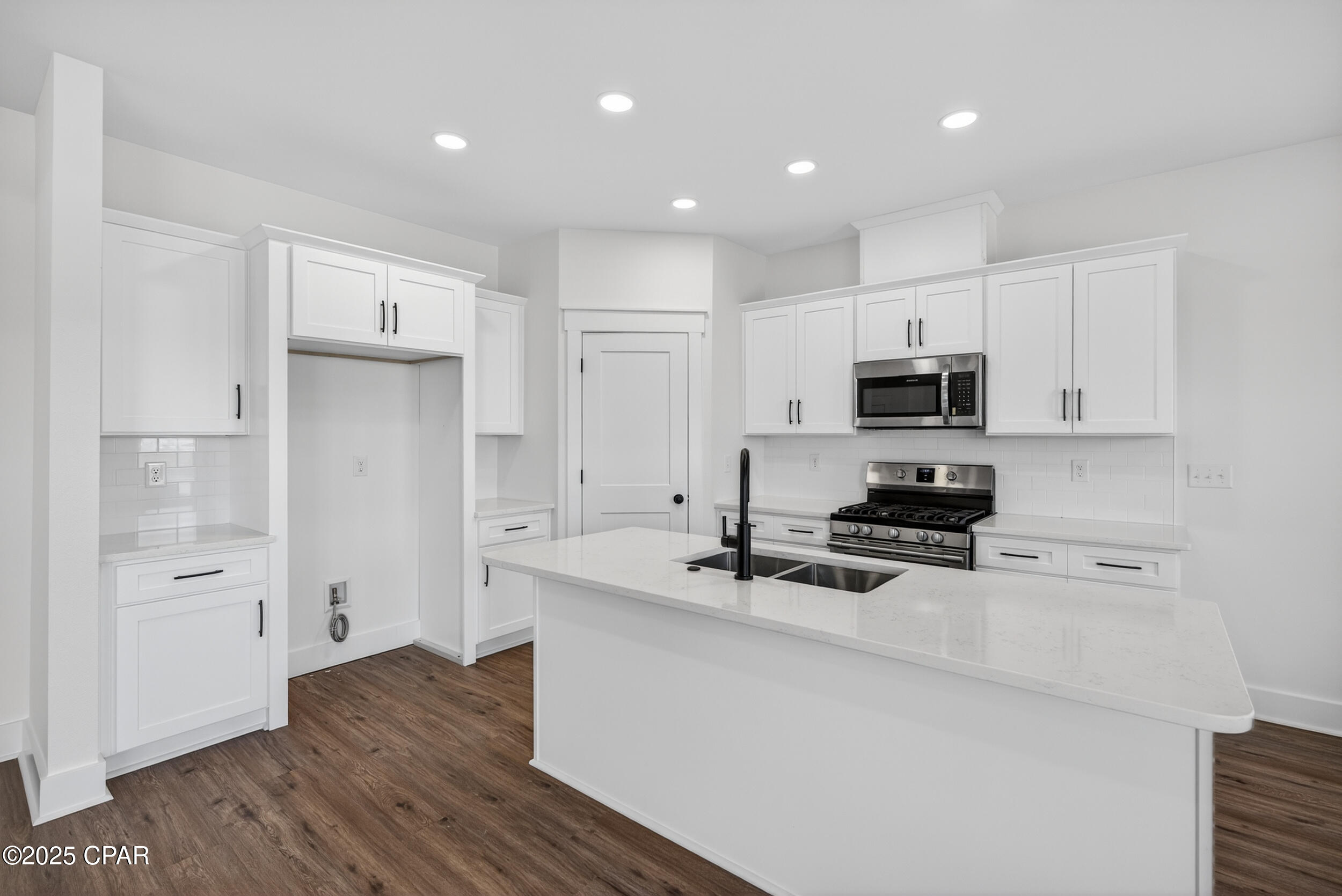 Image 9 For 3078 Lucky Farm Lane