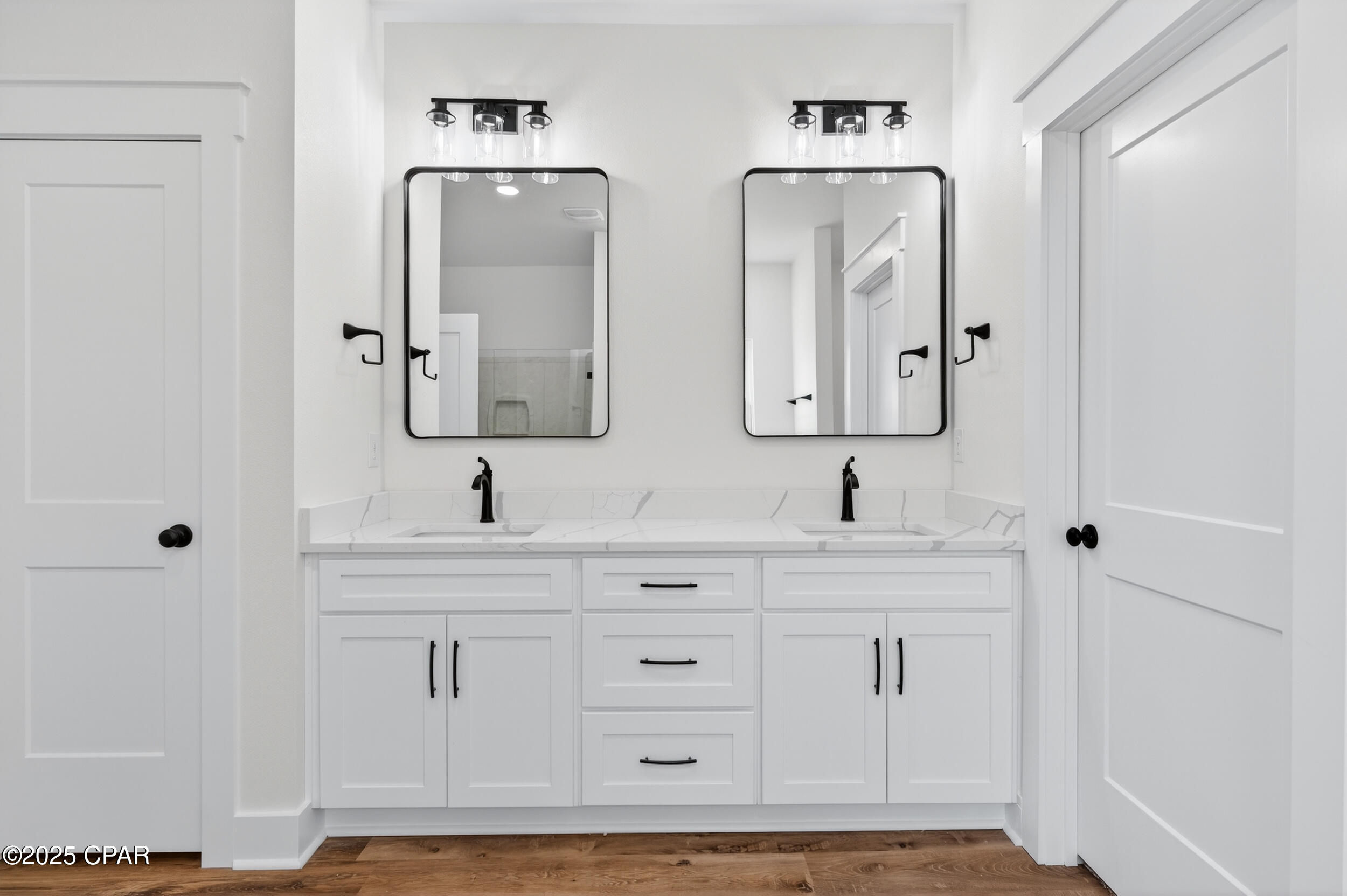 Image 17 For 3082 Lucky Farm Lane