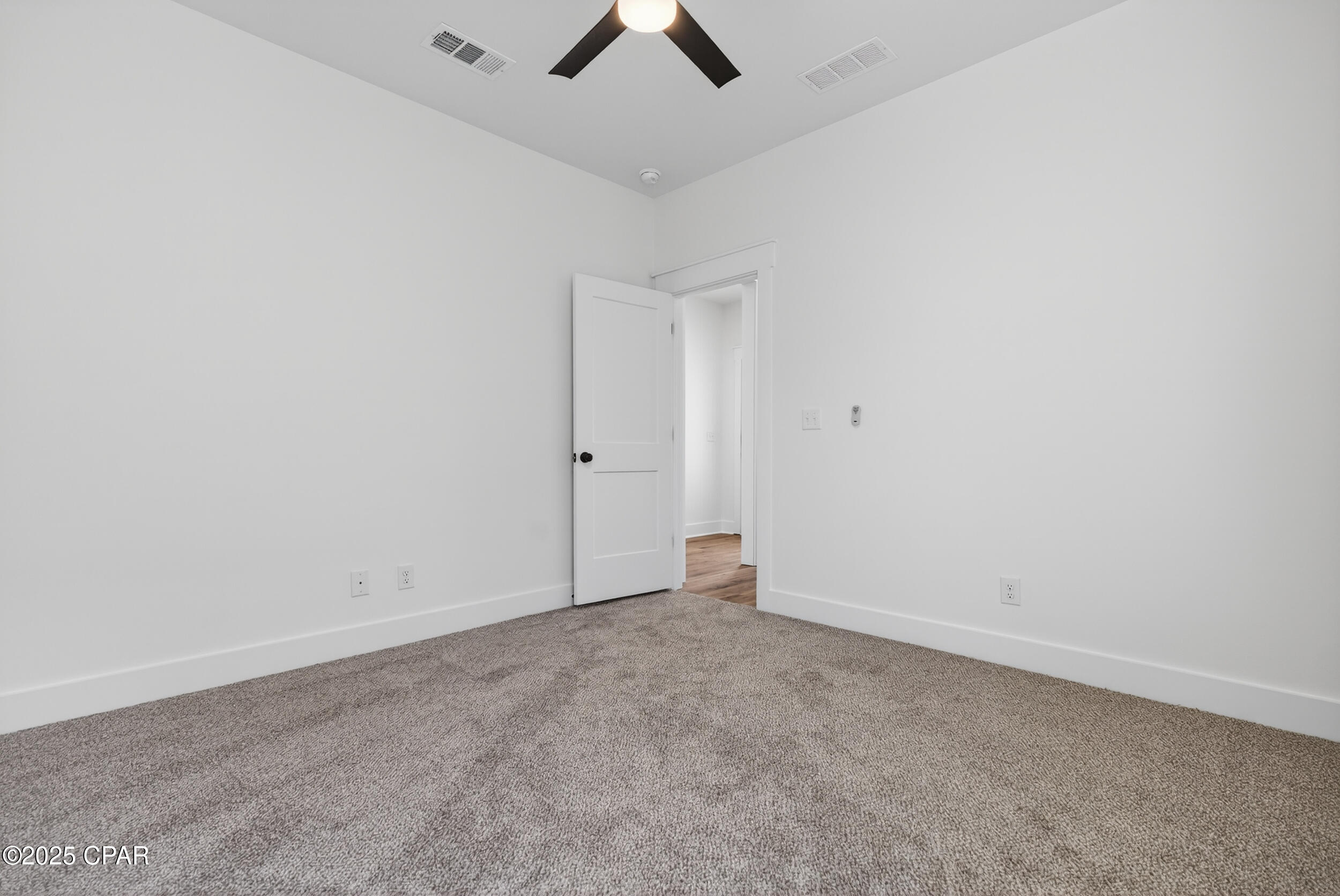 Image 25 For 3082 Lucky Farm Lane