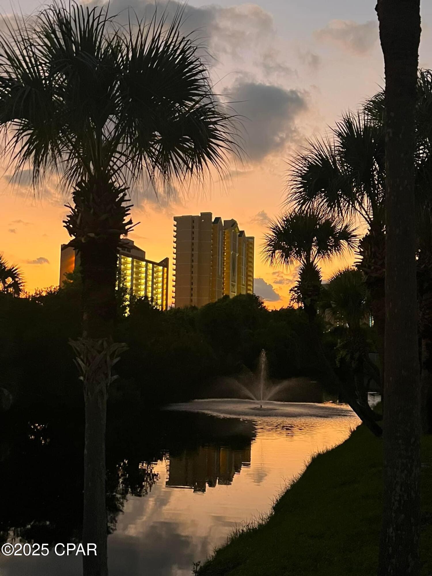 Image 46 For 17462 Front Beach  60202