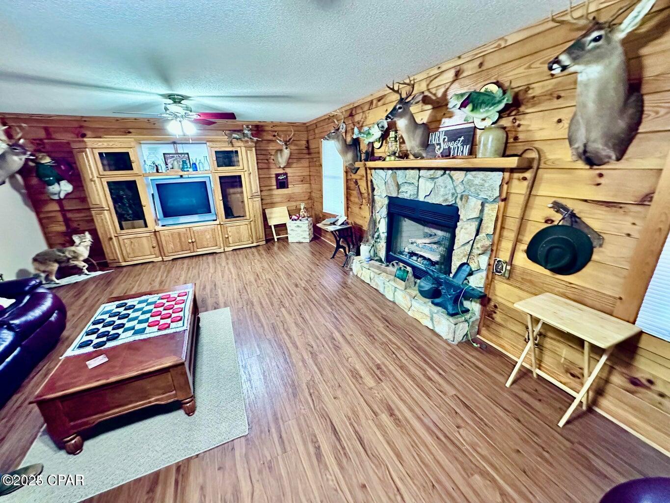 Image 19 For 705 Cornwell Road