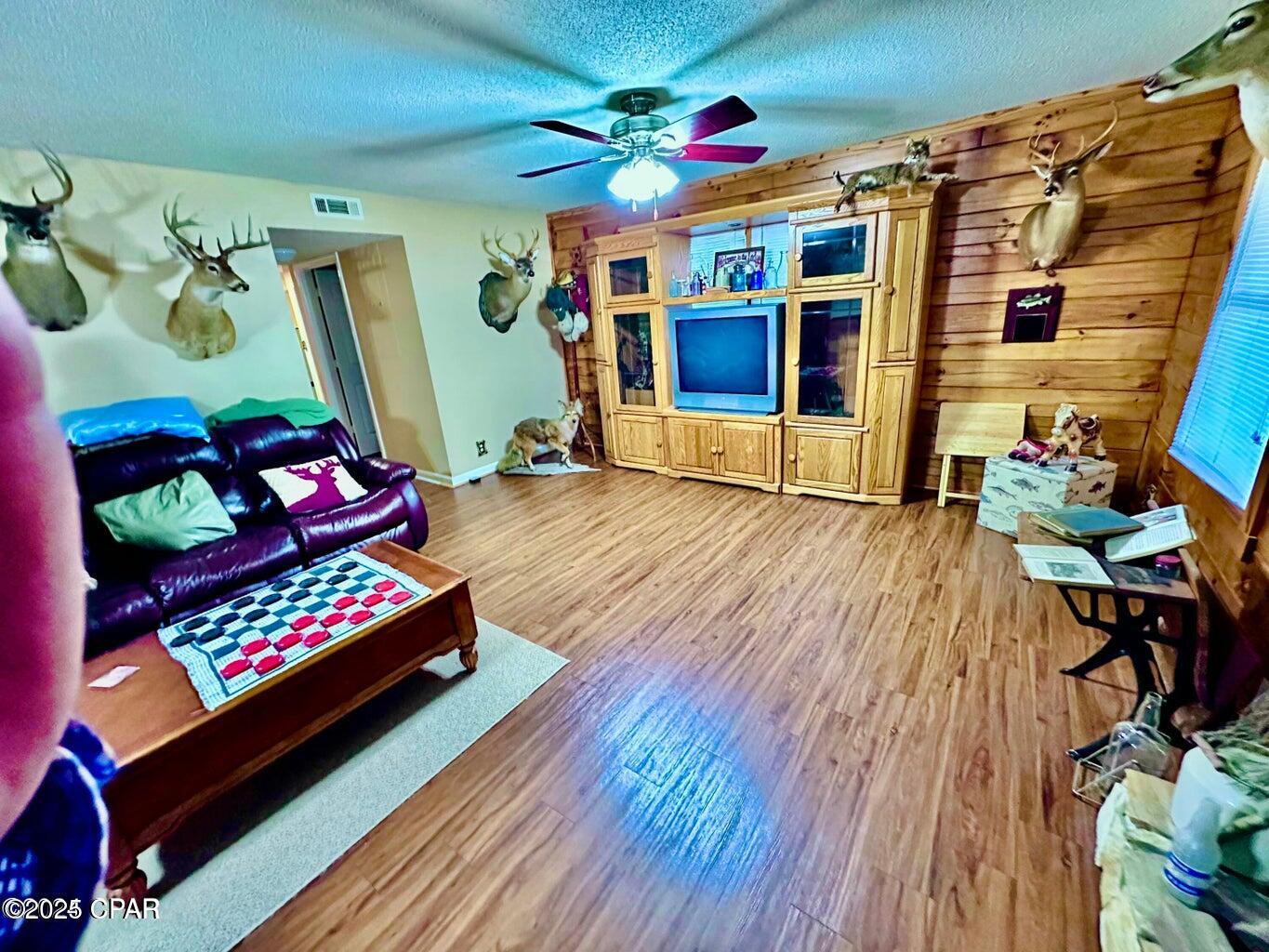 Image 21 For 705 Cornwell Road