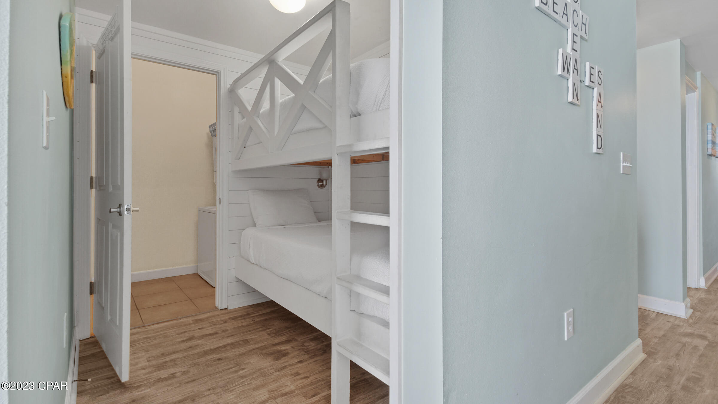 Image 29 For 9900 Thomas Drive 2228