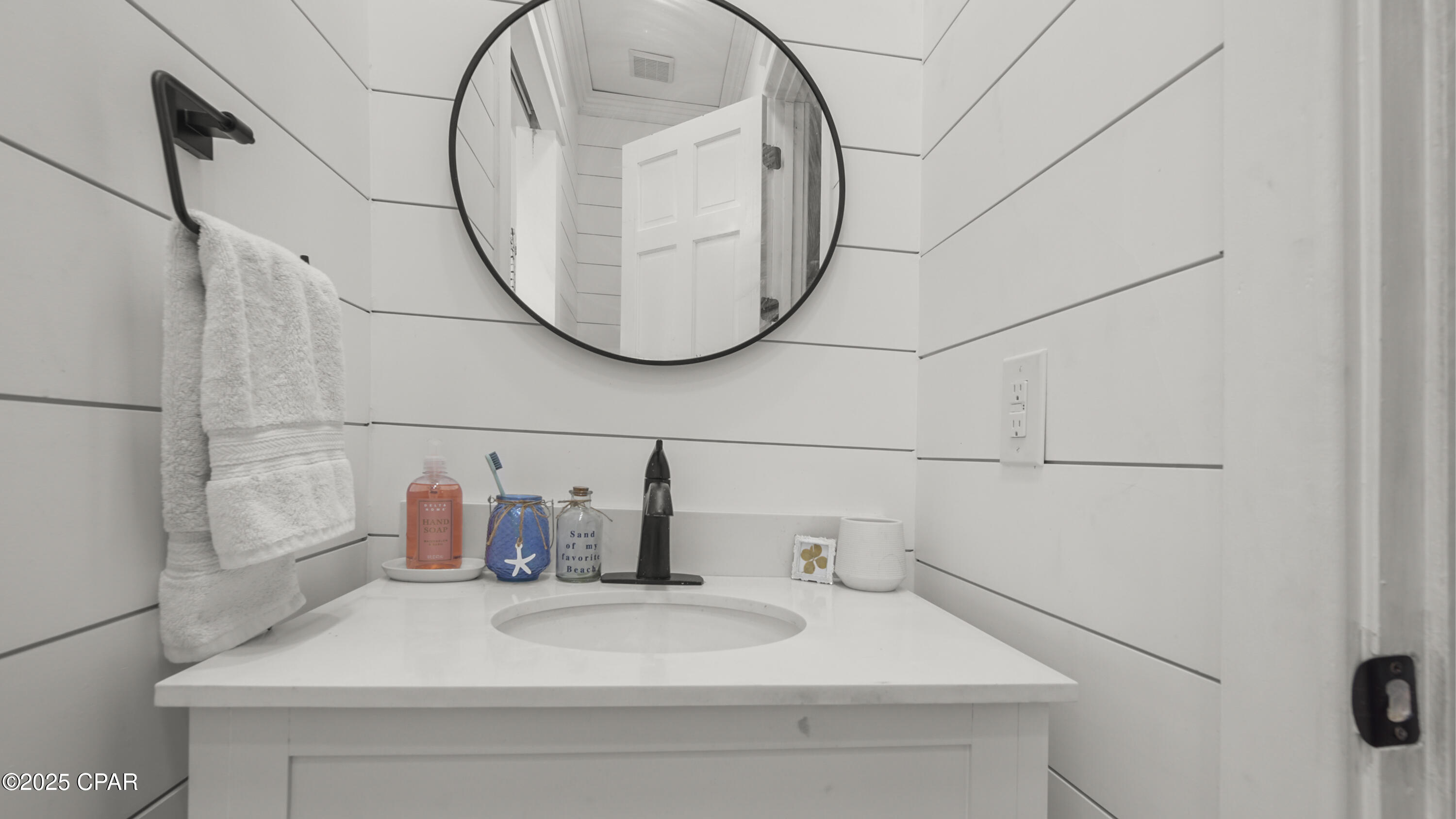 Image 31 For 24197 Pine Tree Trail