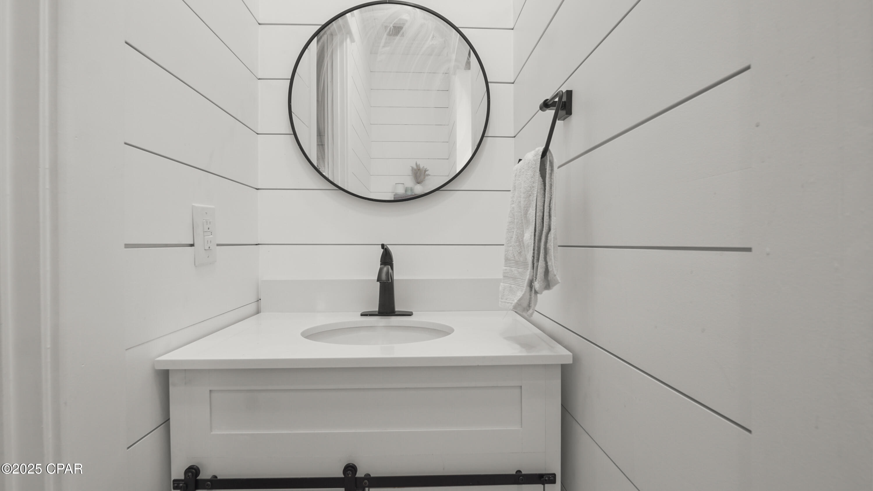 Image 33 For 24197 Pine Tree Trail