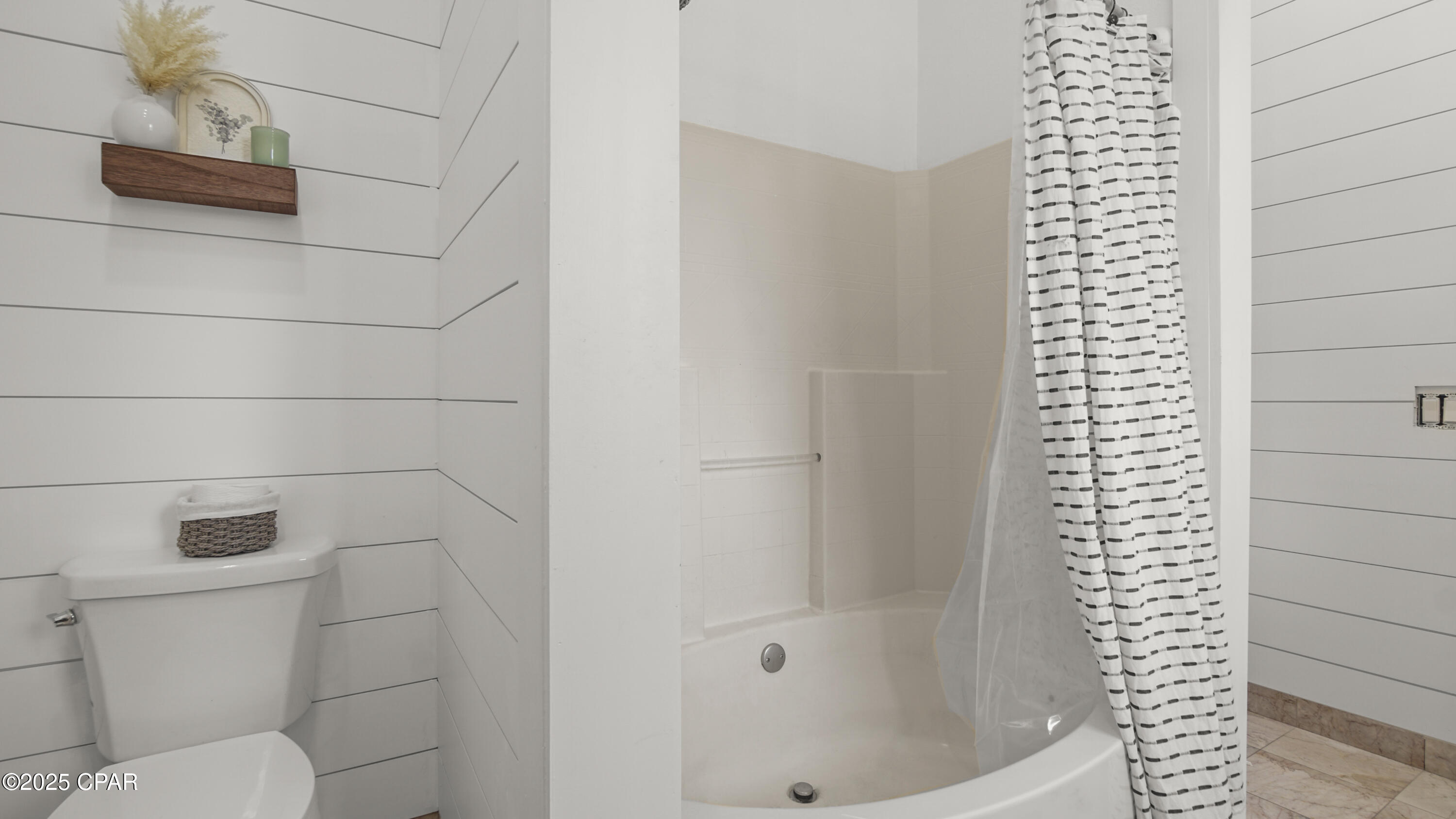 Image 35 For 24197 Pine Tree Trail