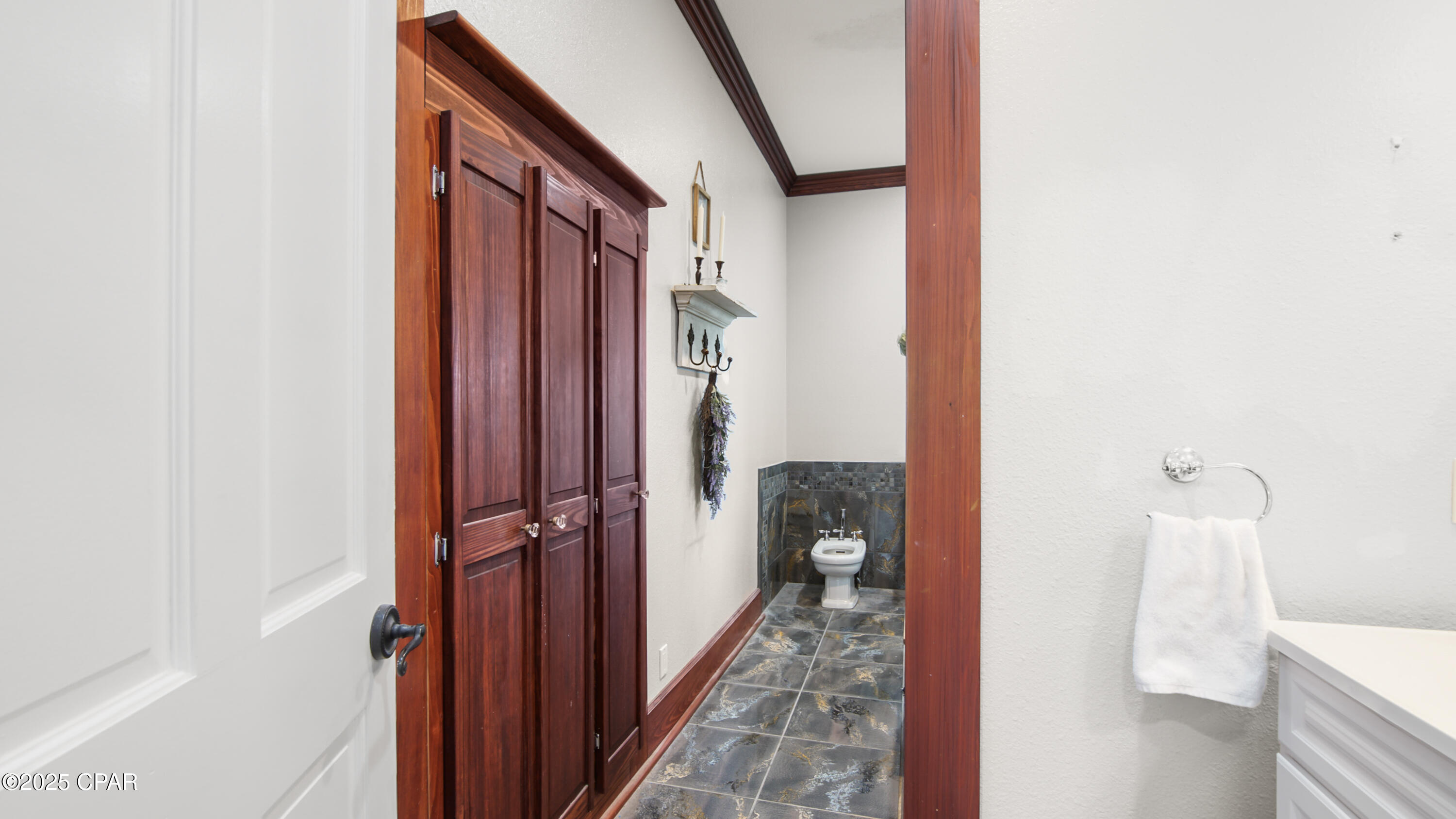 Image 52 For 24197 Pine Tree Trail