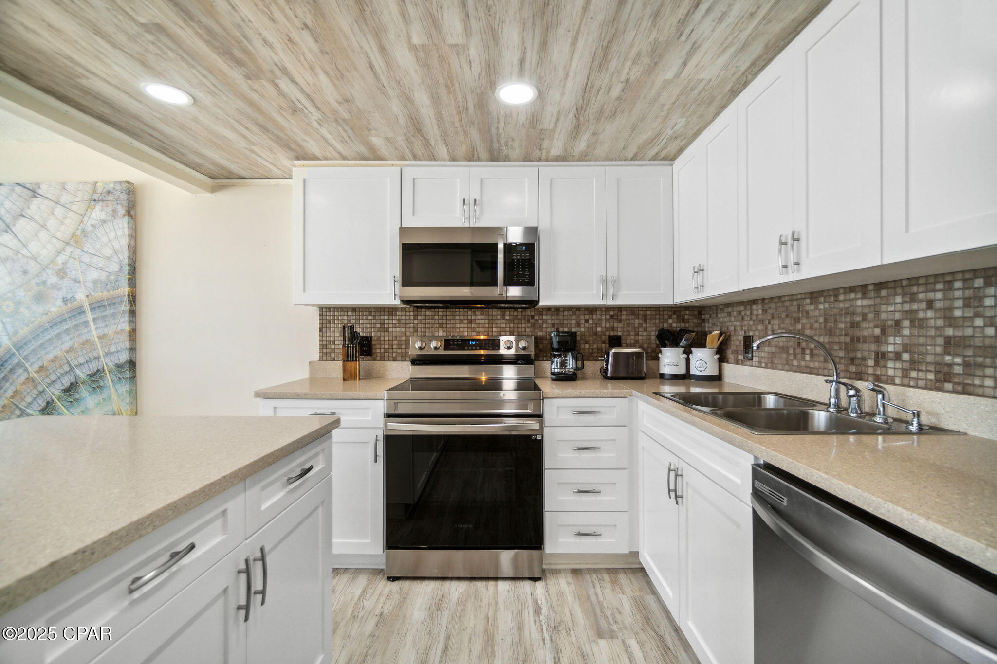 Image 10 For 11483 Front Beach Road 1001