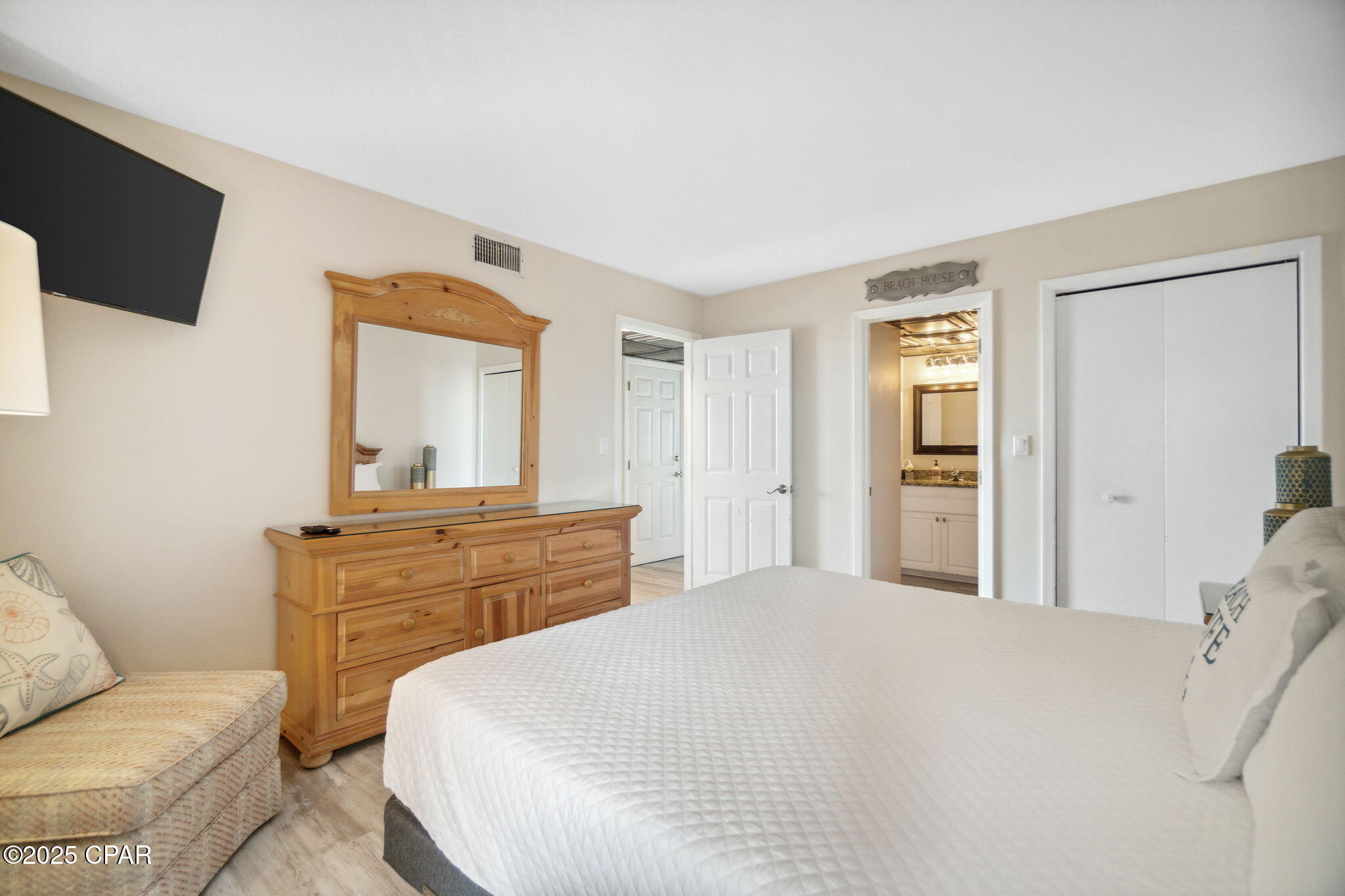 Image 24 For 11483 Front Beach Road 1001