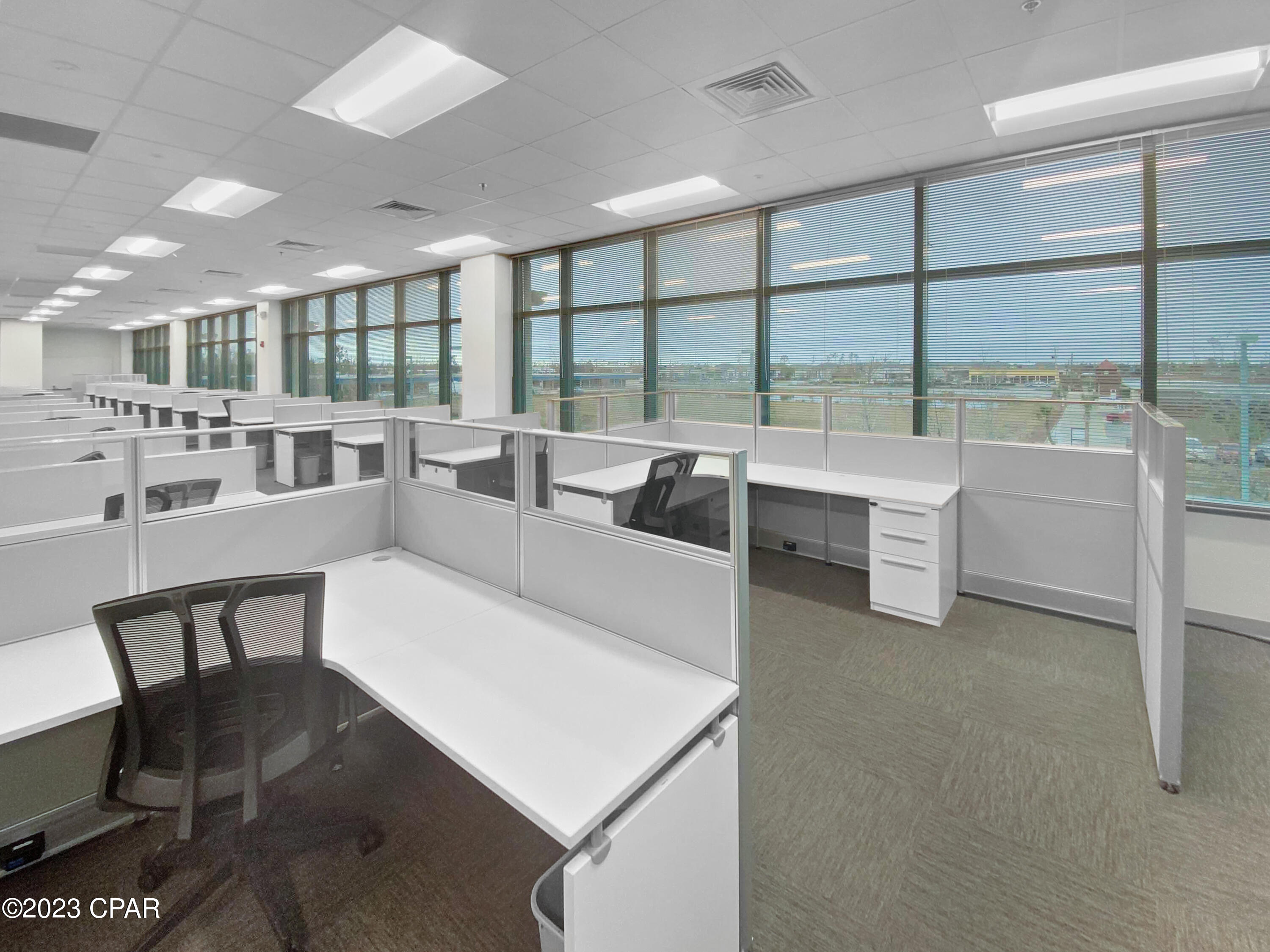 Image 24 For 3109 Minnesota Avenue 5,000