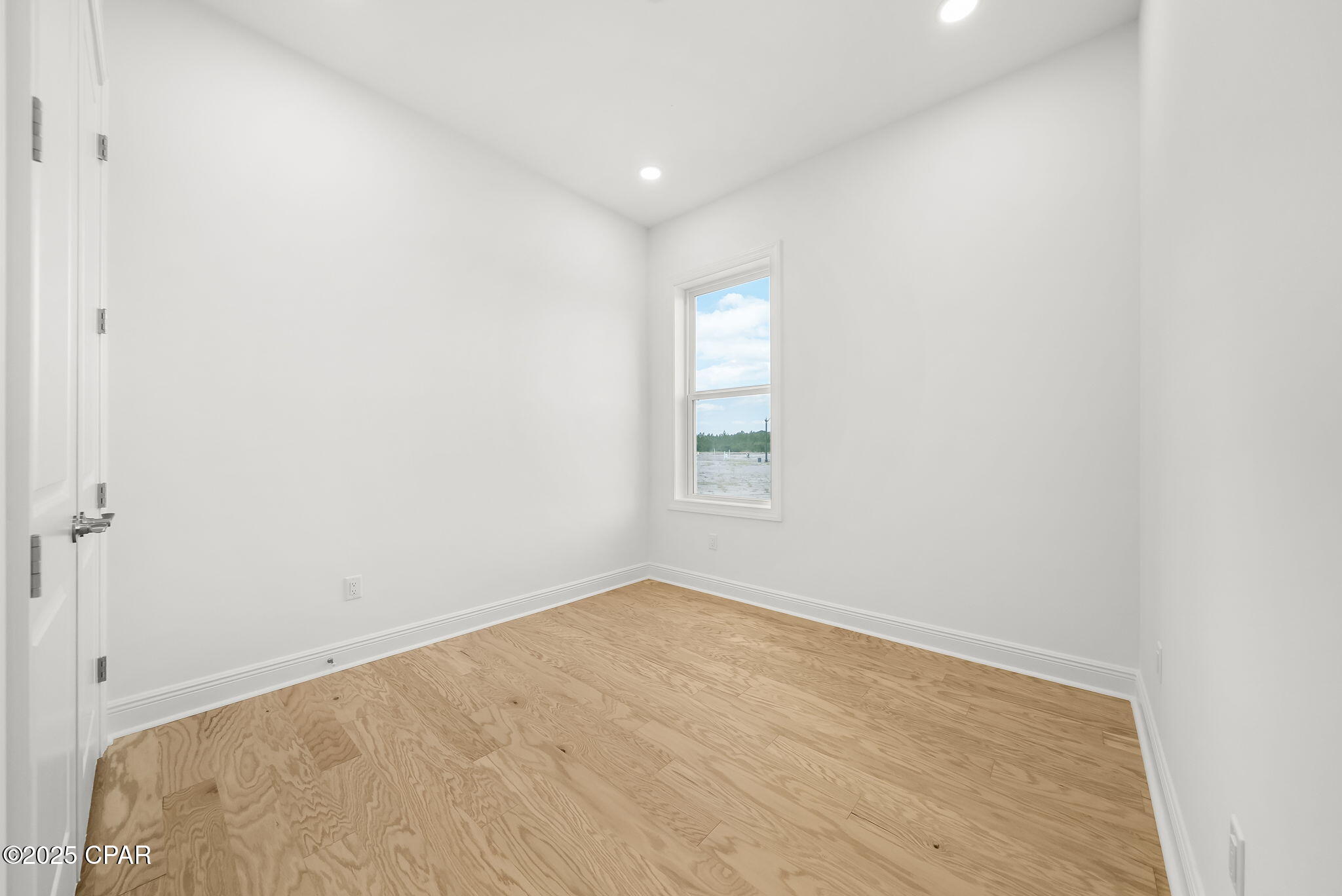 Image 26 For 549 Millbridge Drive