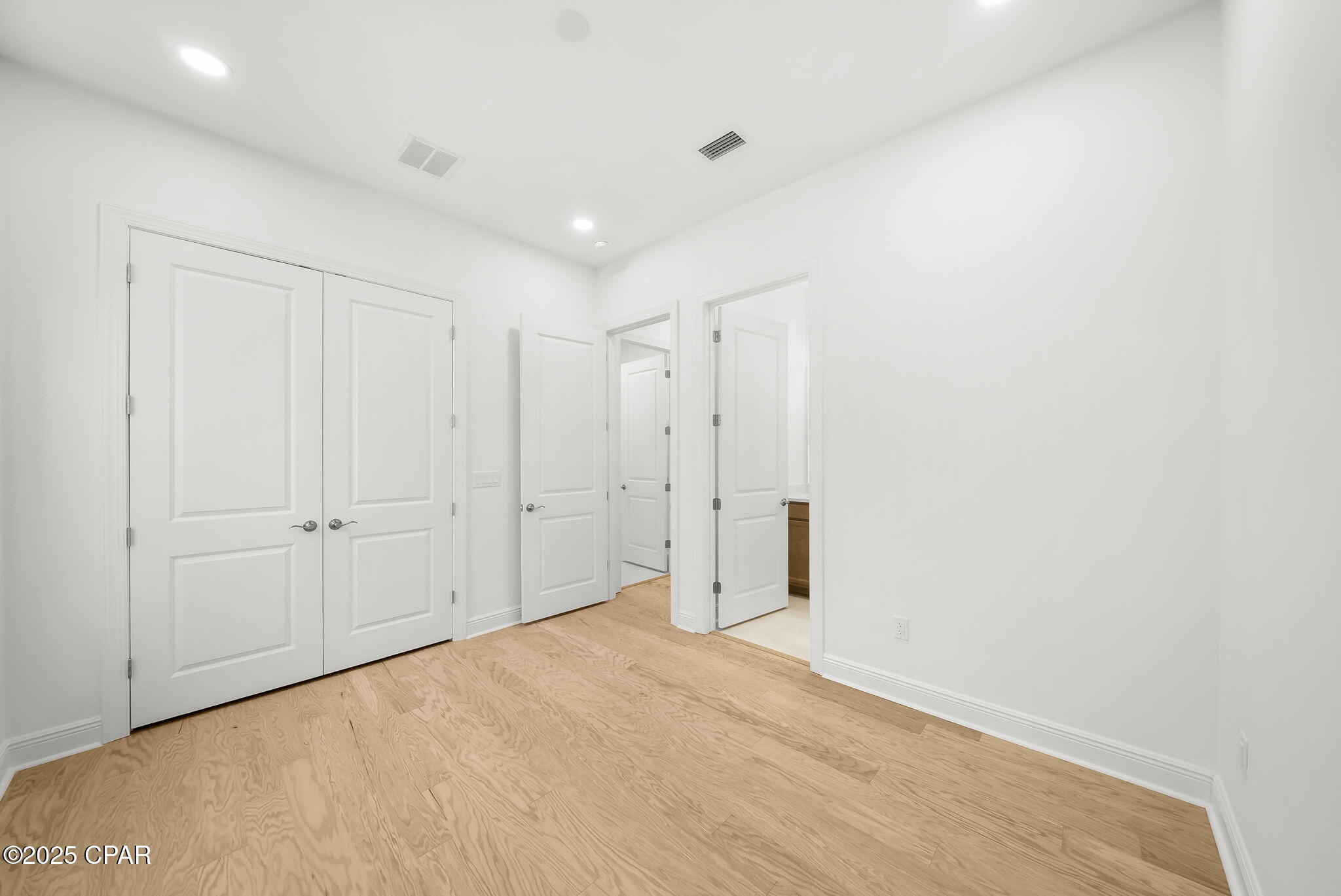 Image 29 For 549 Millbridge Drive