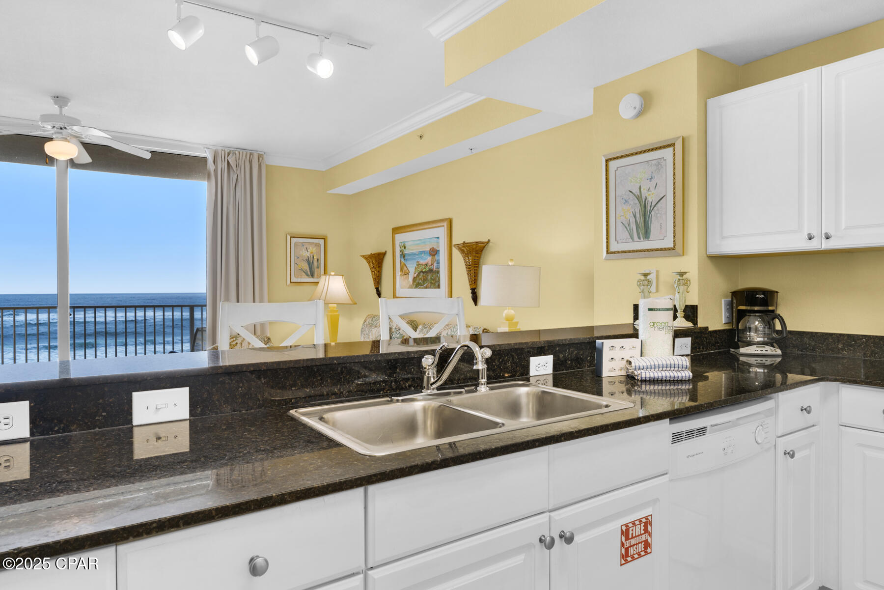 Image 23 For 16819 Front Beach Road 104