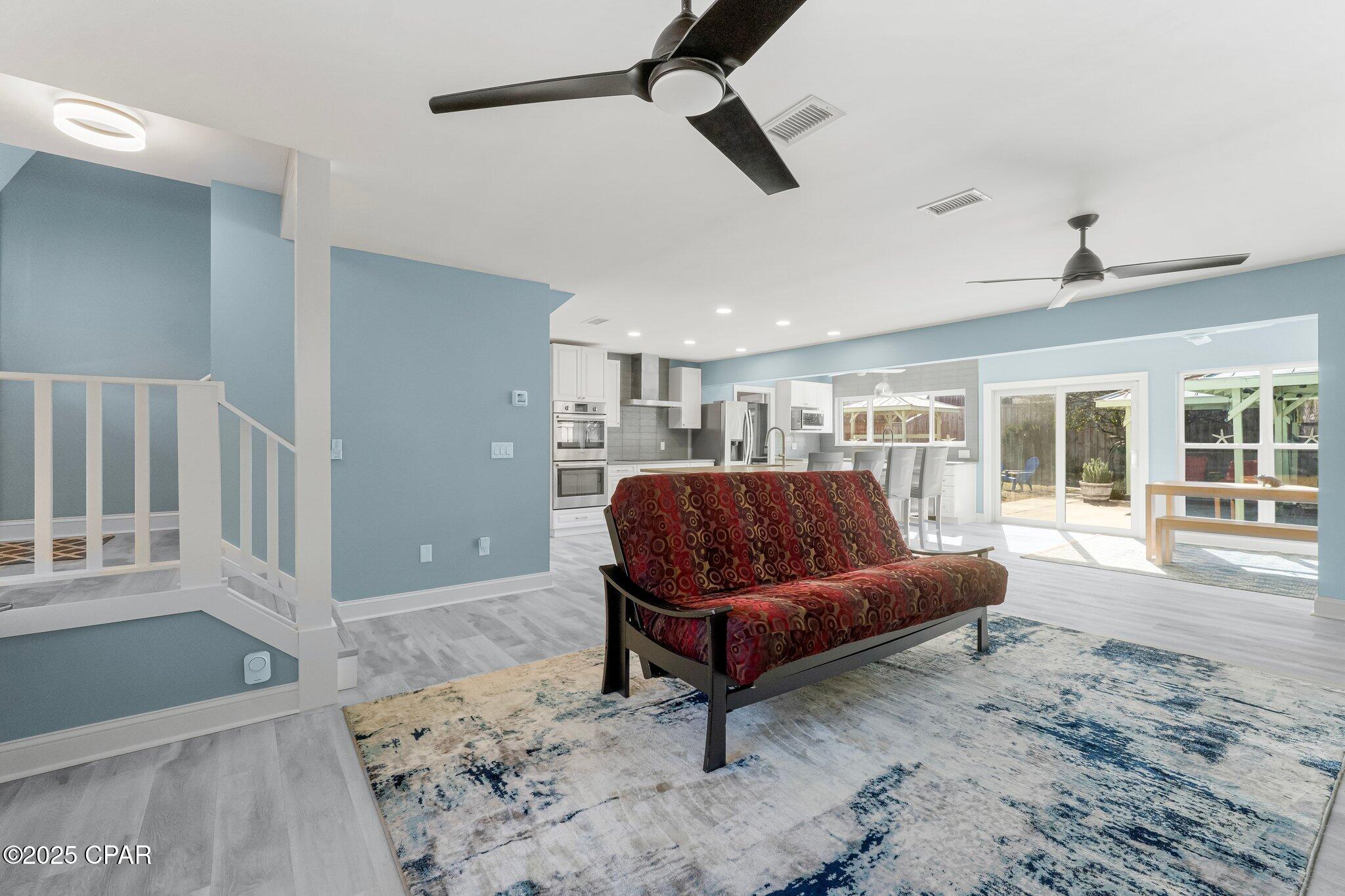 Image 7 For 8323 Elizabeth Avenue