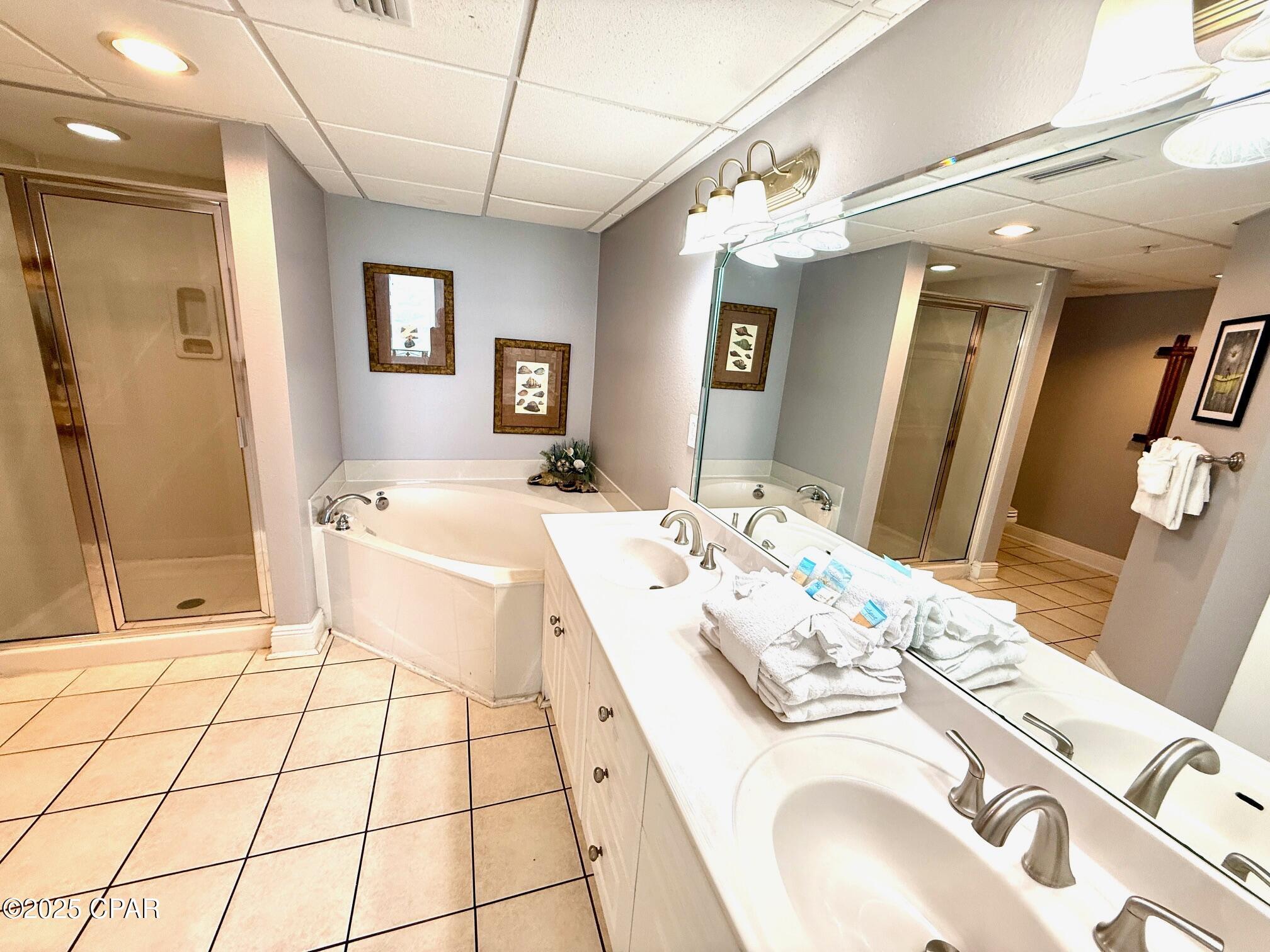 Image 24 For 14701 Front Beach Road 536