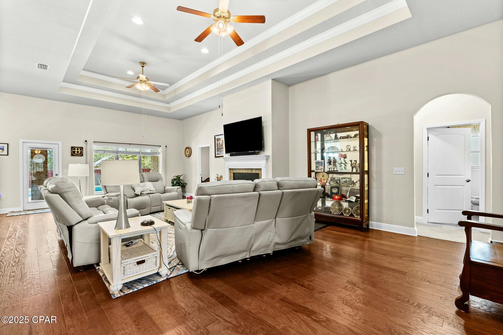 Image 9 For 116 Lake Merial Boulevard