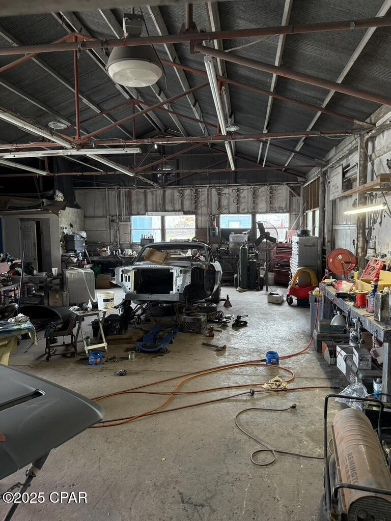 Image 2 For 2209 Highway 231