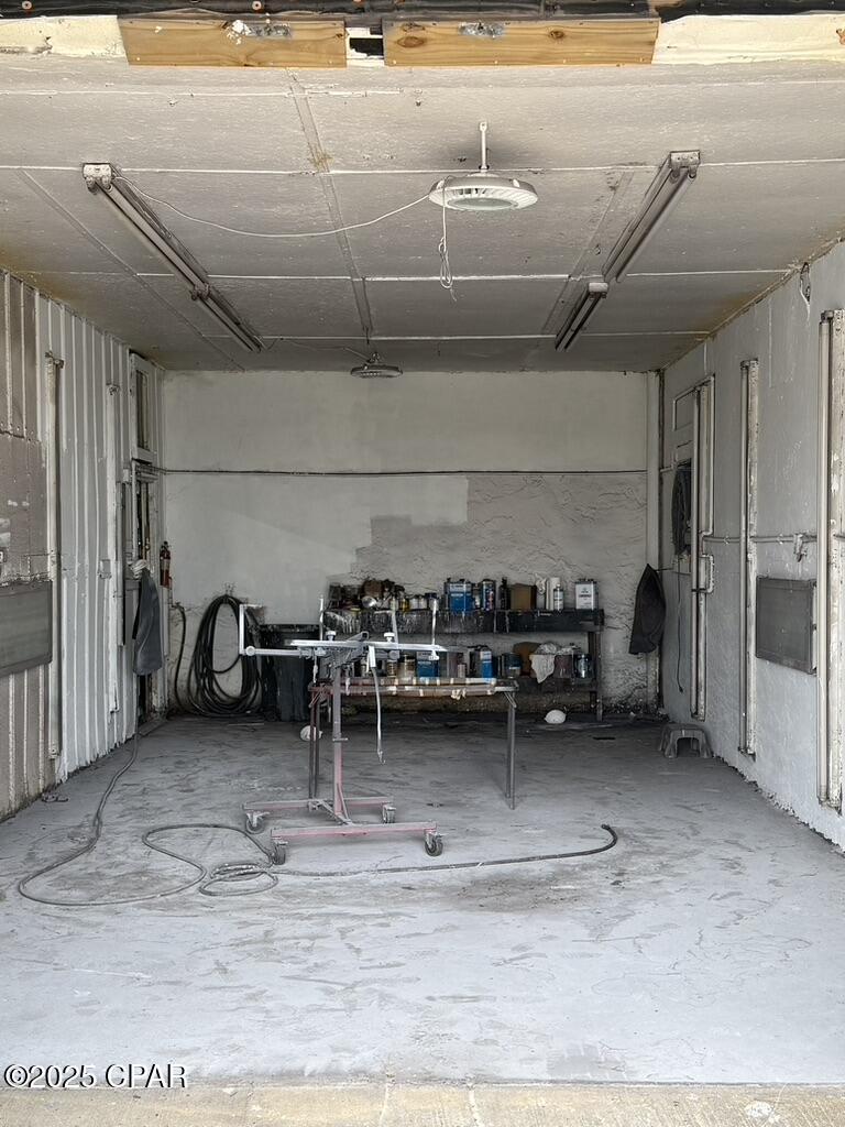 Image 7 For 2209 Highway 231