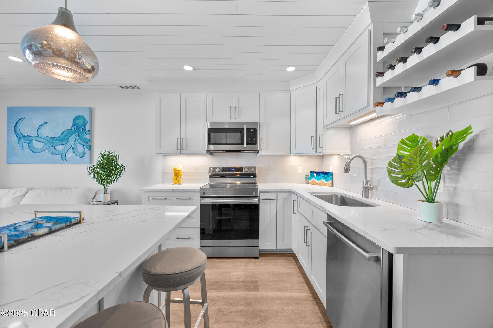 Image 10 For 17735 Front Beach Road Unit 4