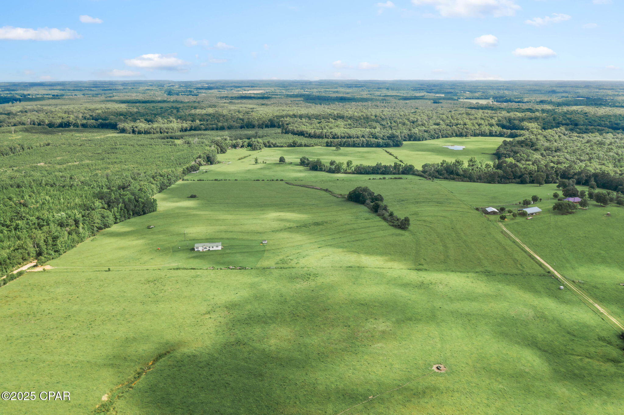 Listing photo id 23 for 1080 Arnold Lane