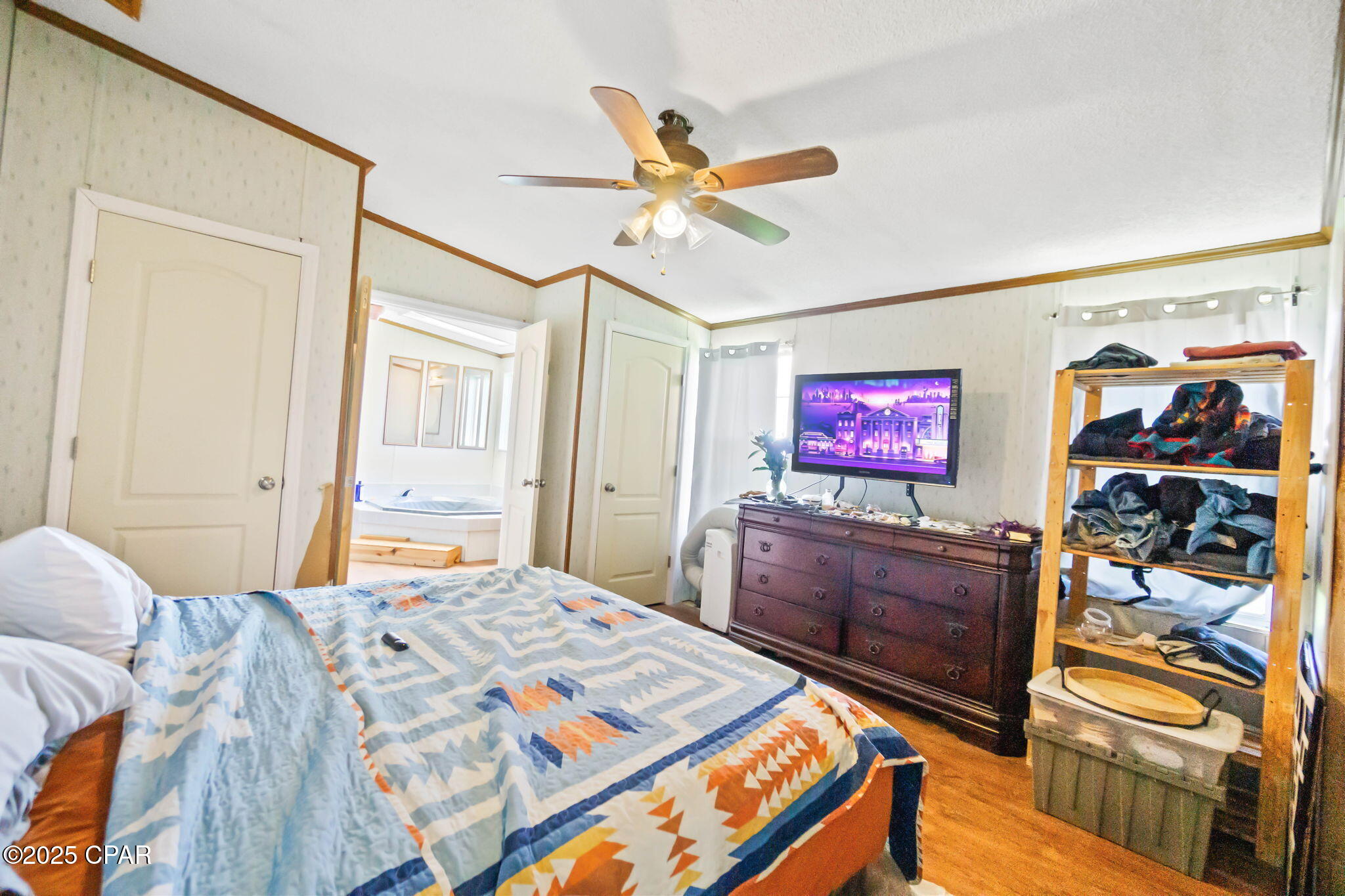 Listing photo id 38 for 1080 Arnold Lane