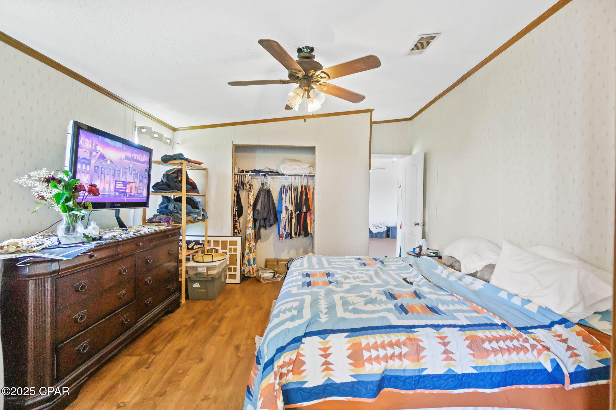 Listing photo id 39 for 1080 Arnold Lane