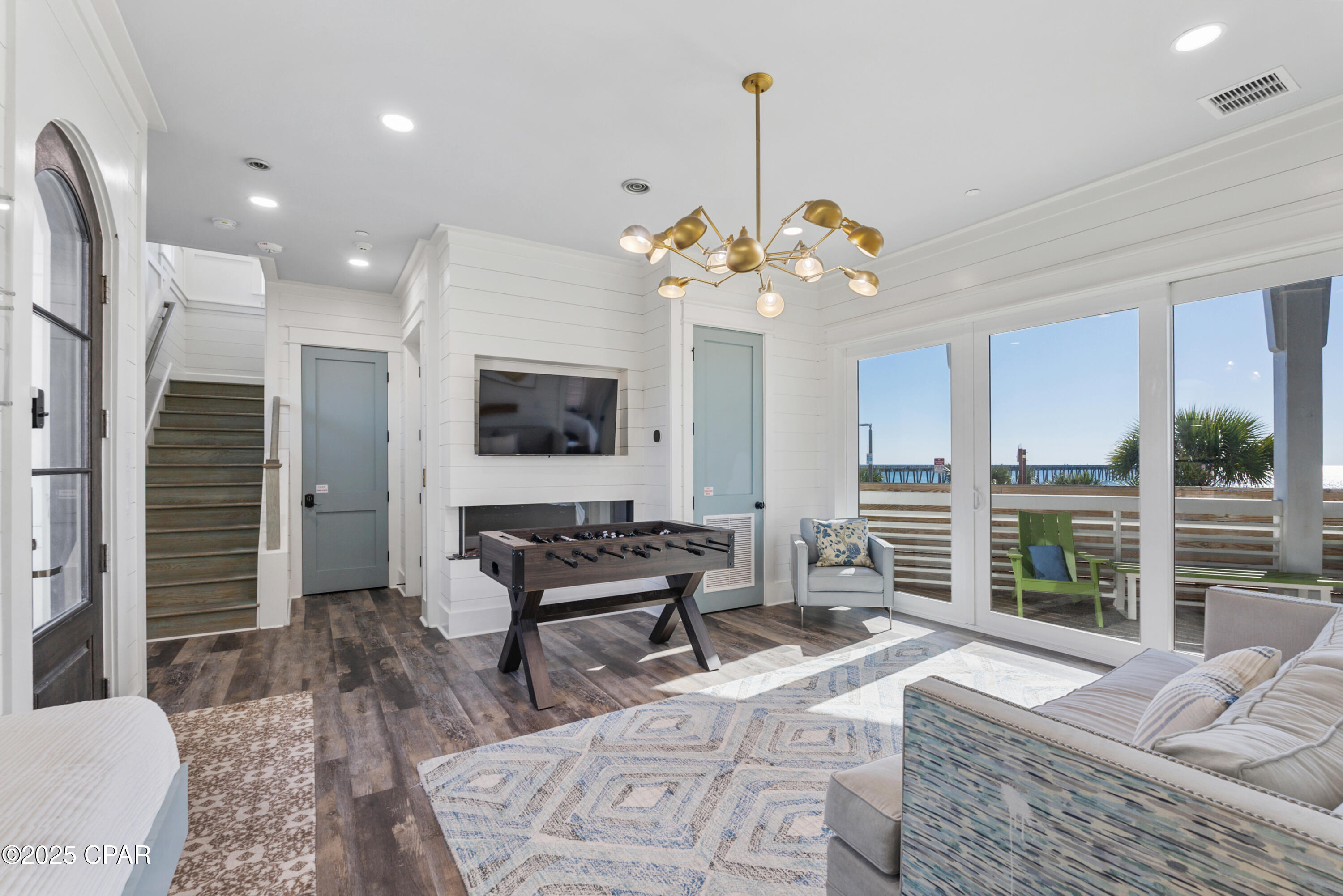 Listing photo id 17 for 12401 Front Beach Road