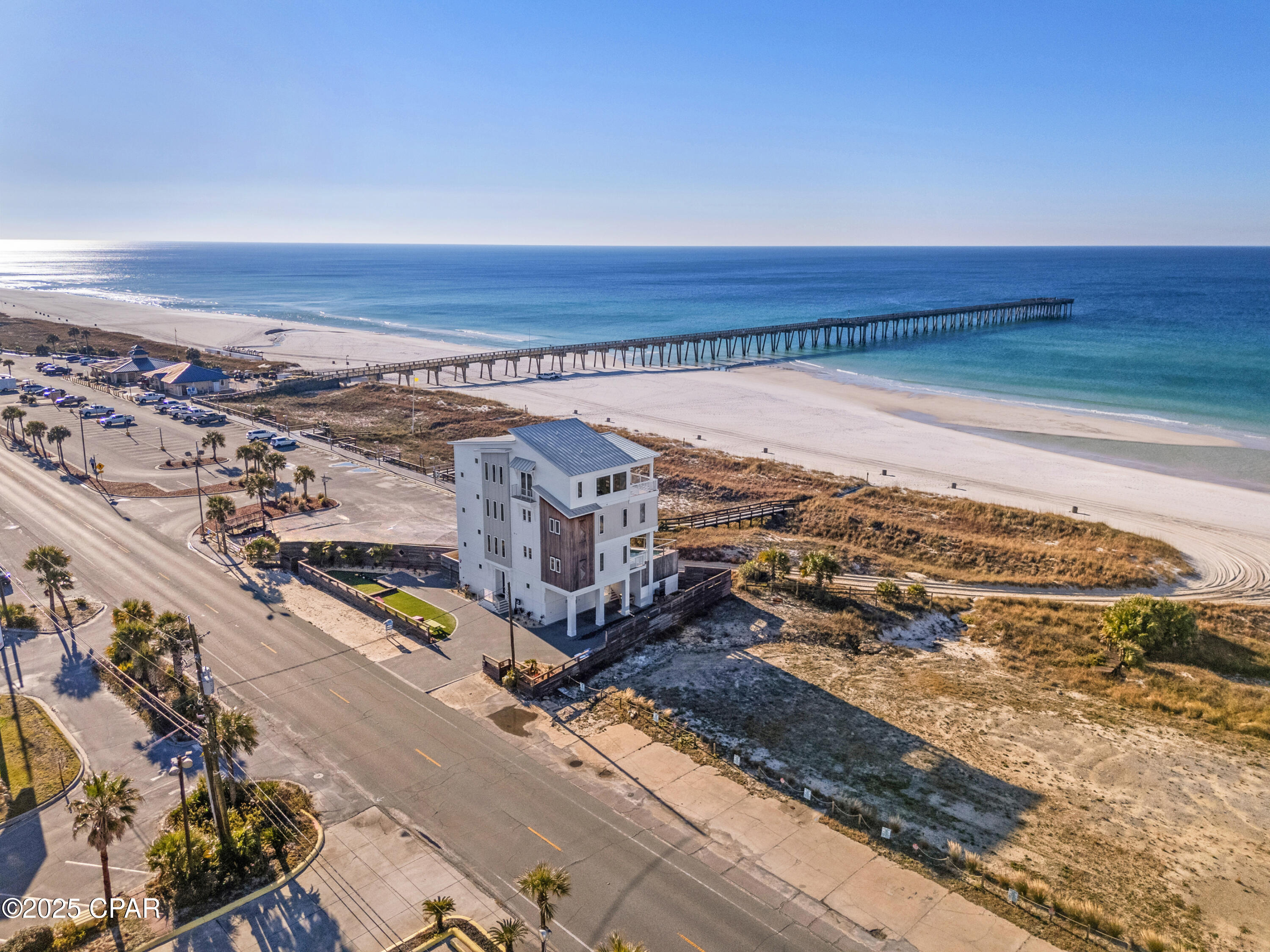 Listing photo id 2 for 12401 Front Beach Road