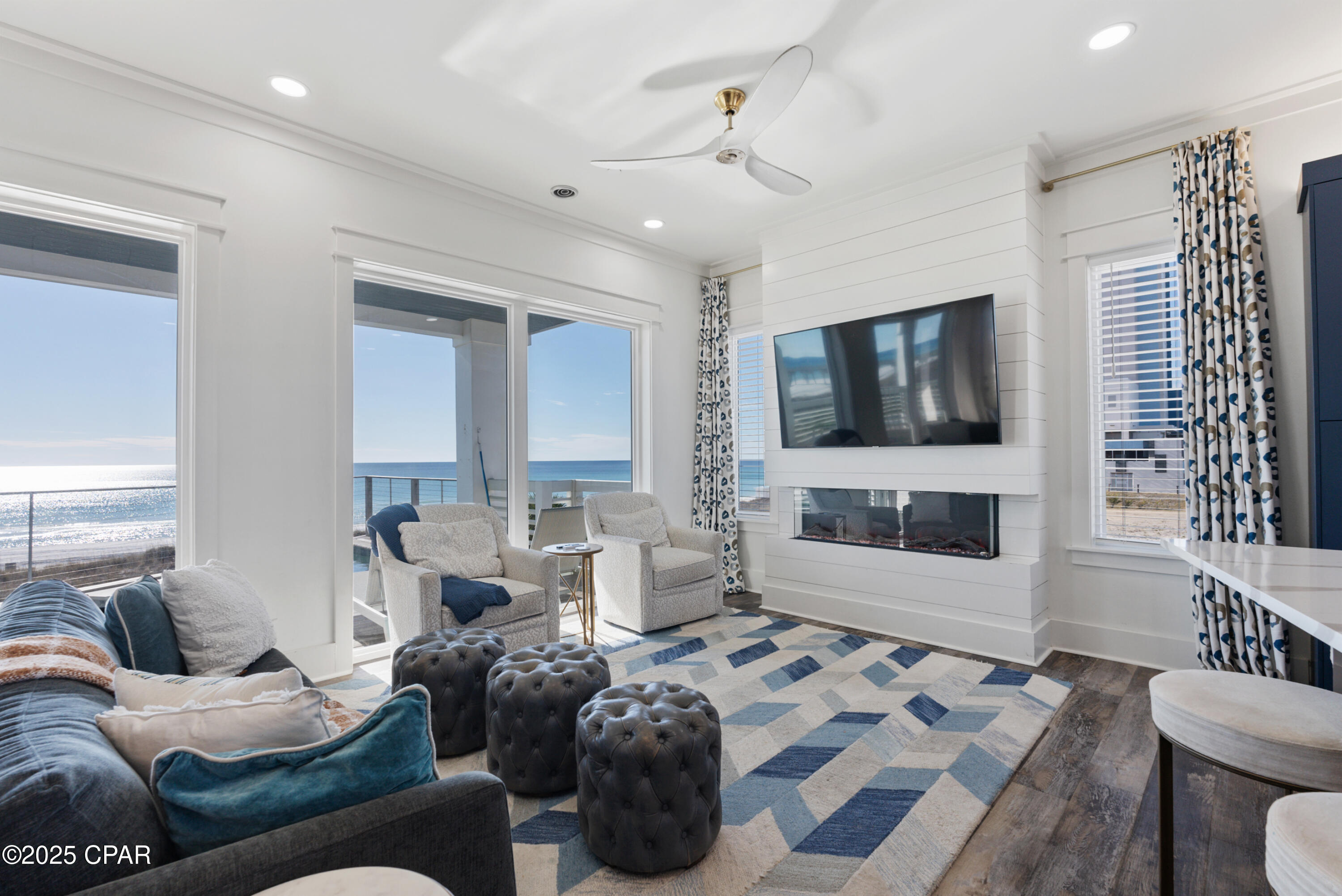 Listing photo id 31 for 12401 Front Beach Road