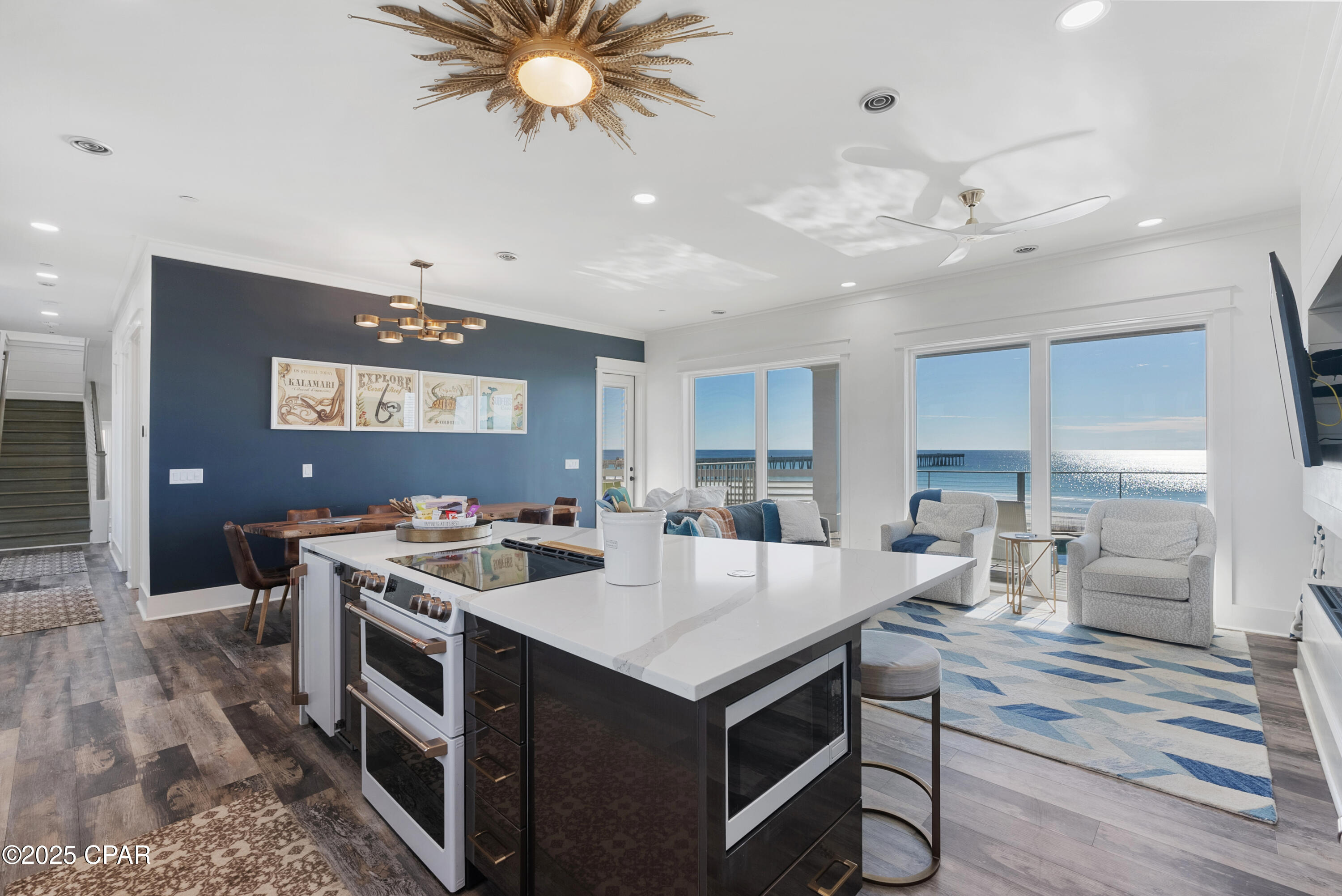 Listing photo id 41 for 12401 Front Beach Road