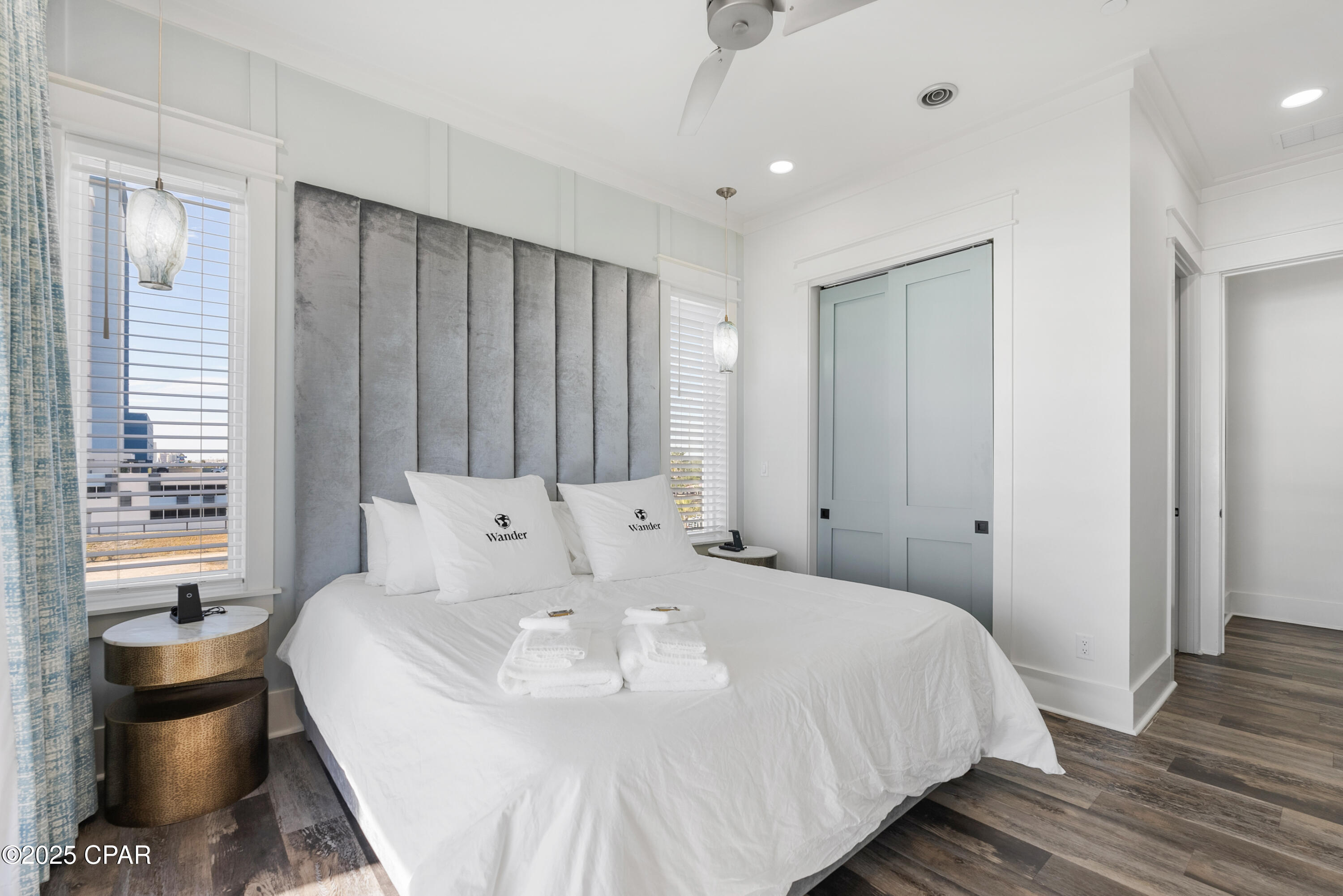 Listing photo id 55 for 12401 Front Beach Road