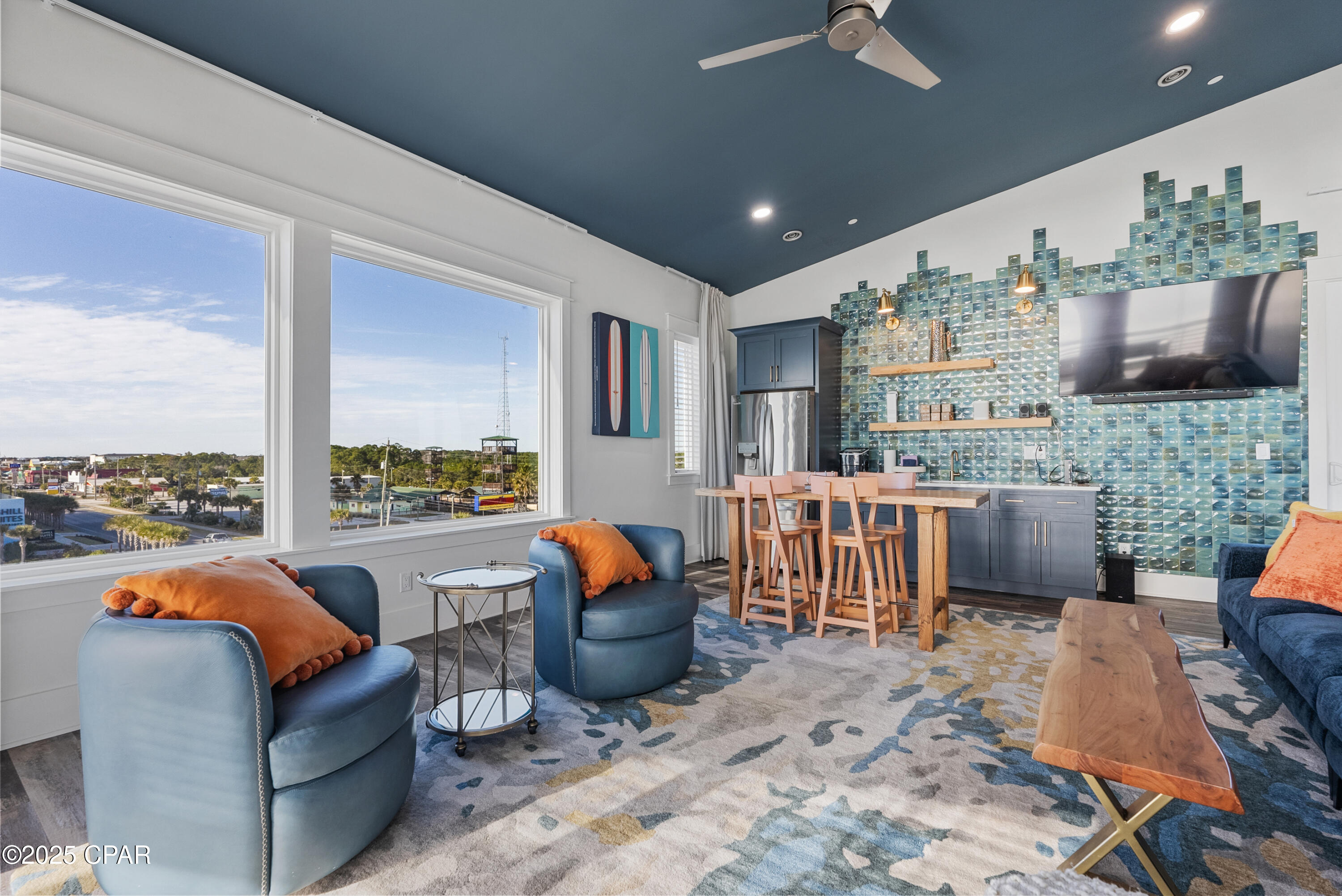 Listing photo id 76 for 12401 Front Beach Road