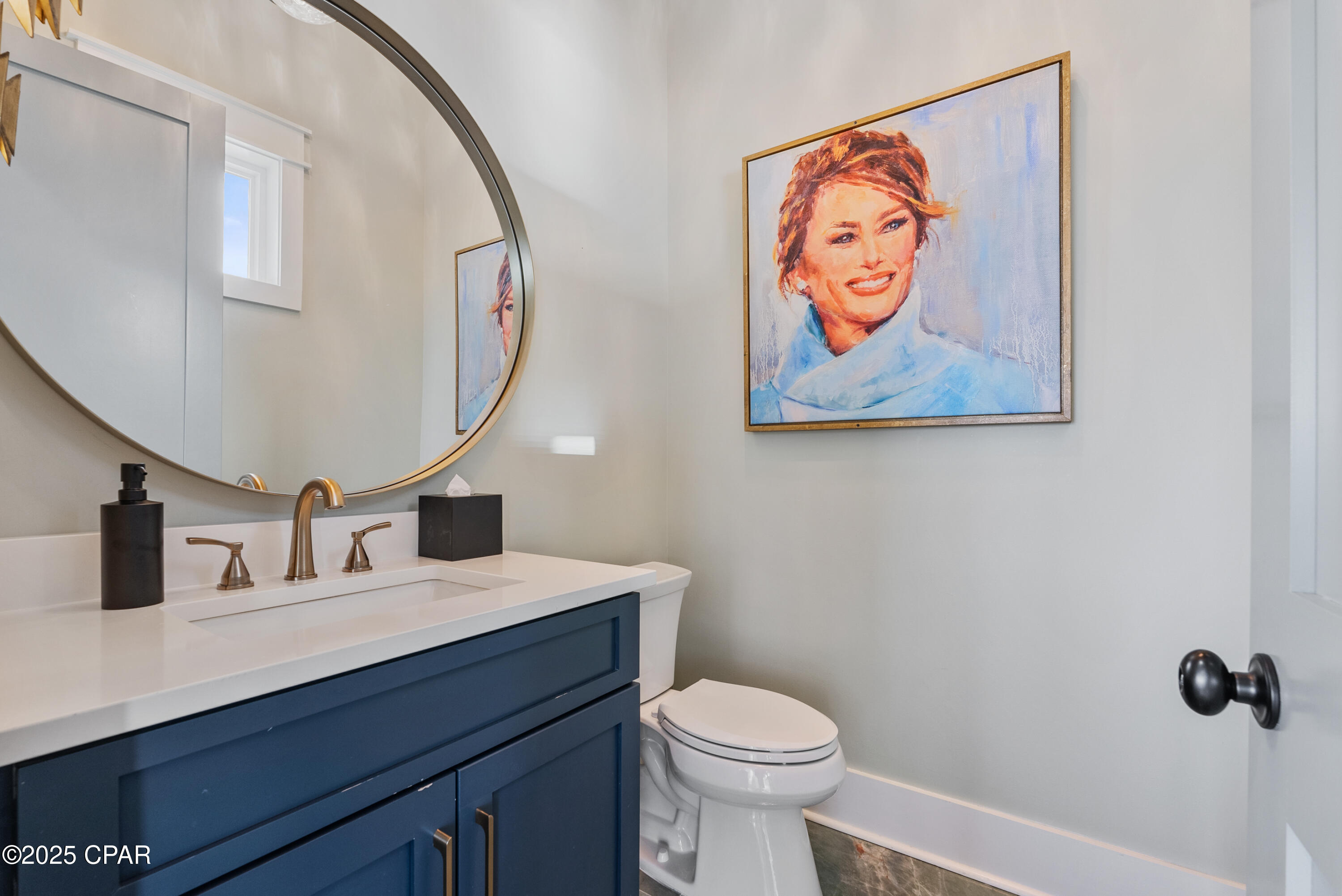 Listing photo id 77 for 12401 Front Beach Road