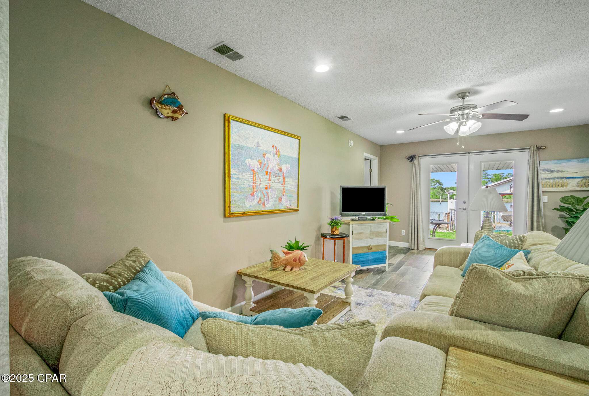 Image 24 For 7930 Lagoon Drive