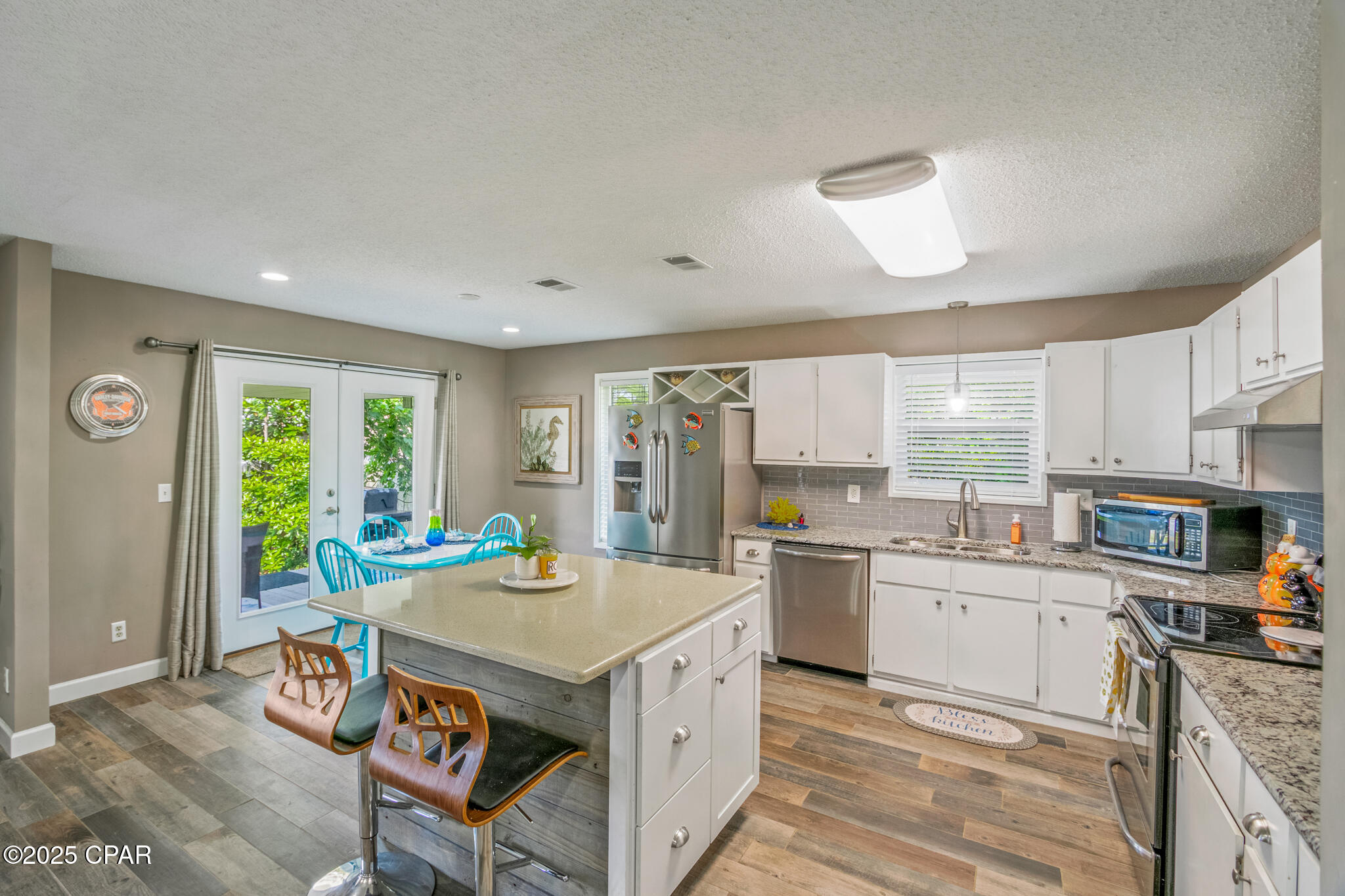 Image 33 For 7930 Lagoon Drive