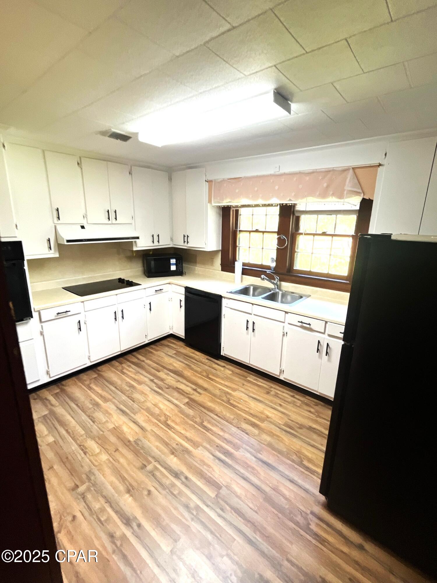 Image 7 For 16619 Gaskin Street