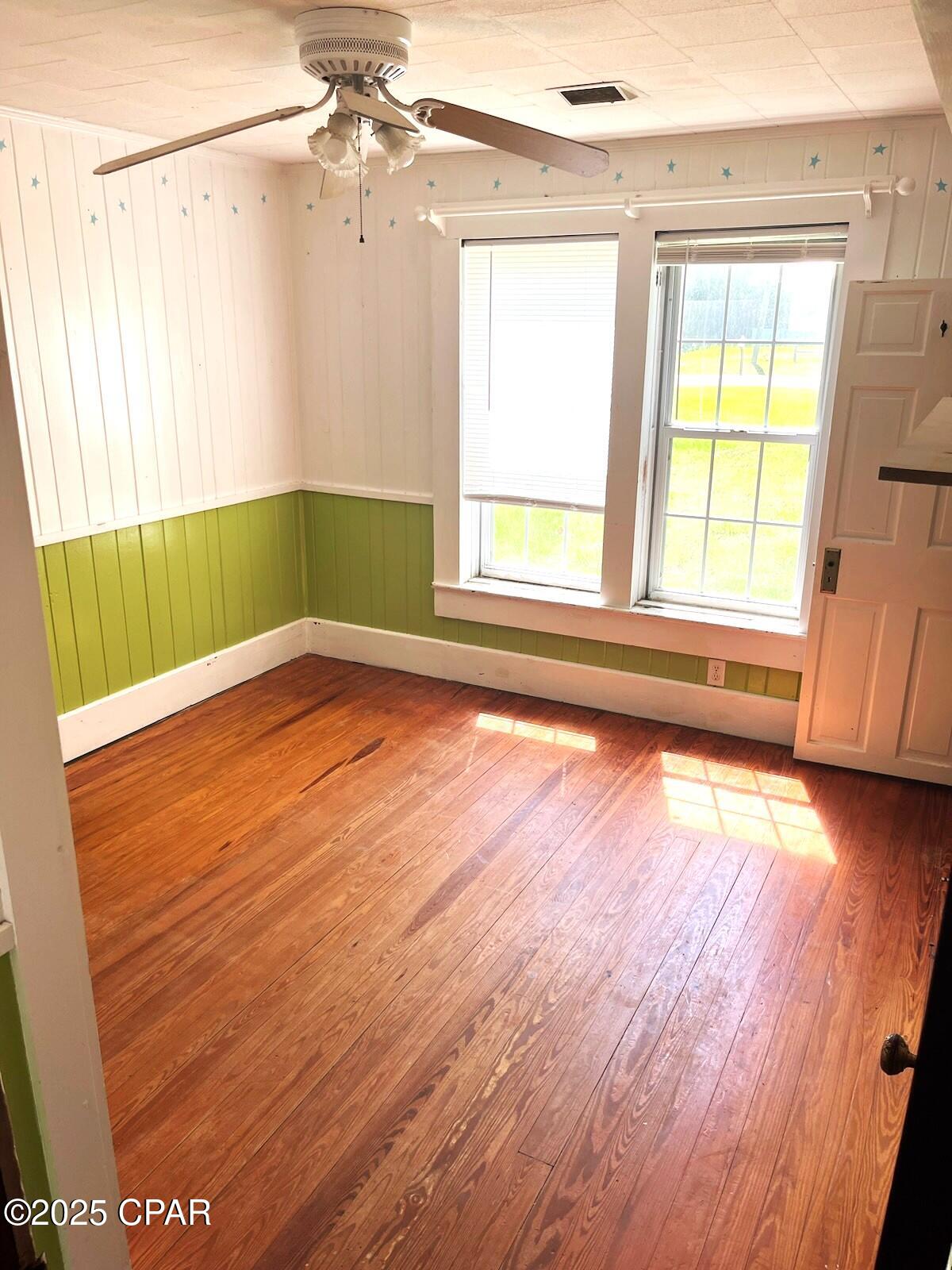 Image 9 For 16619 Gaskin Street