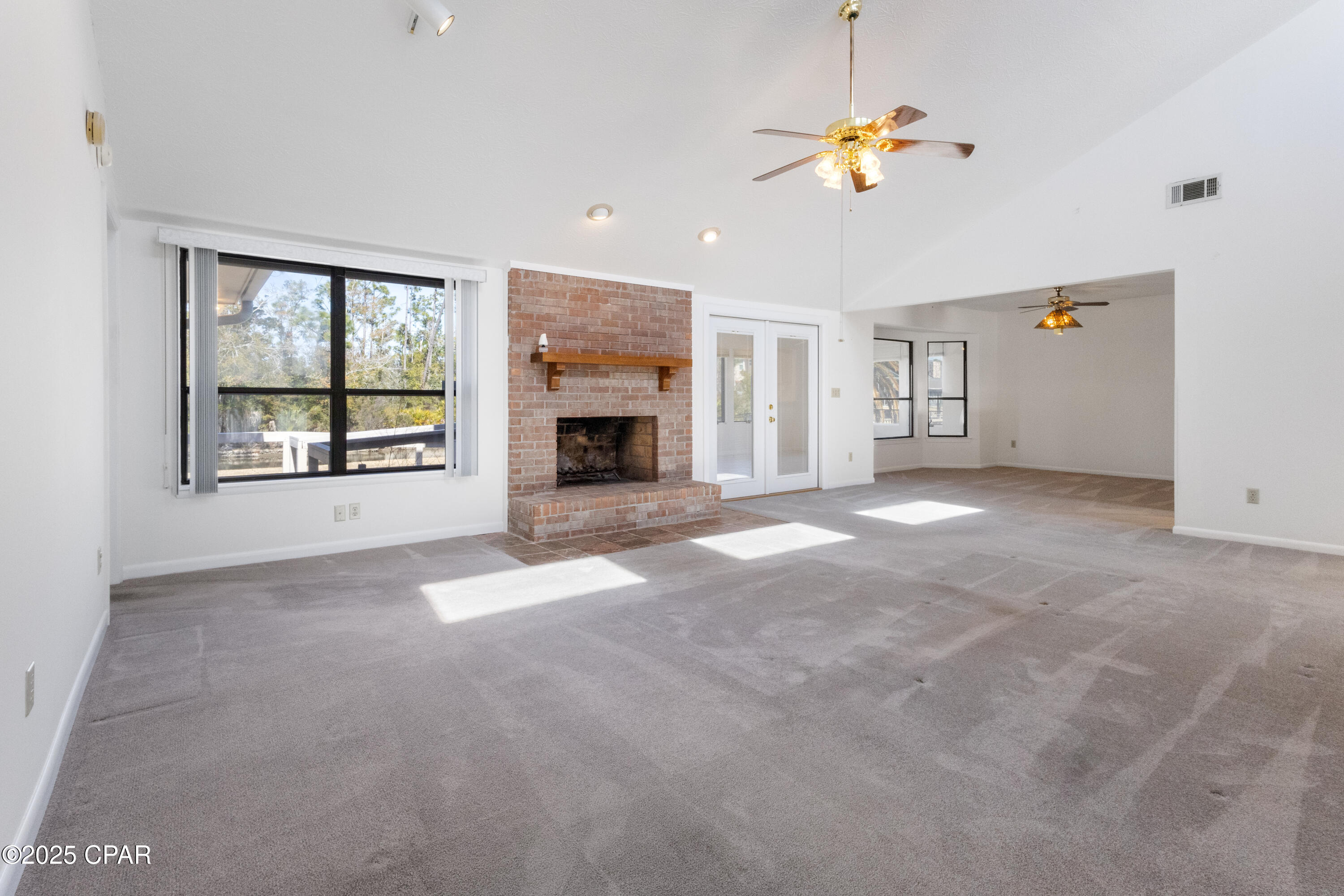 Image 10 For 702 Beachcomber Drive