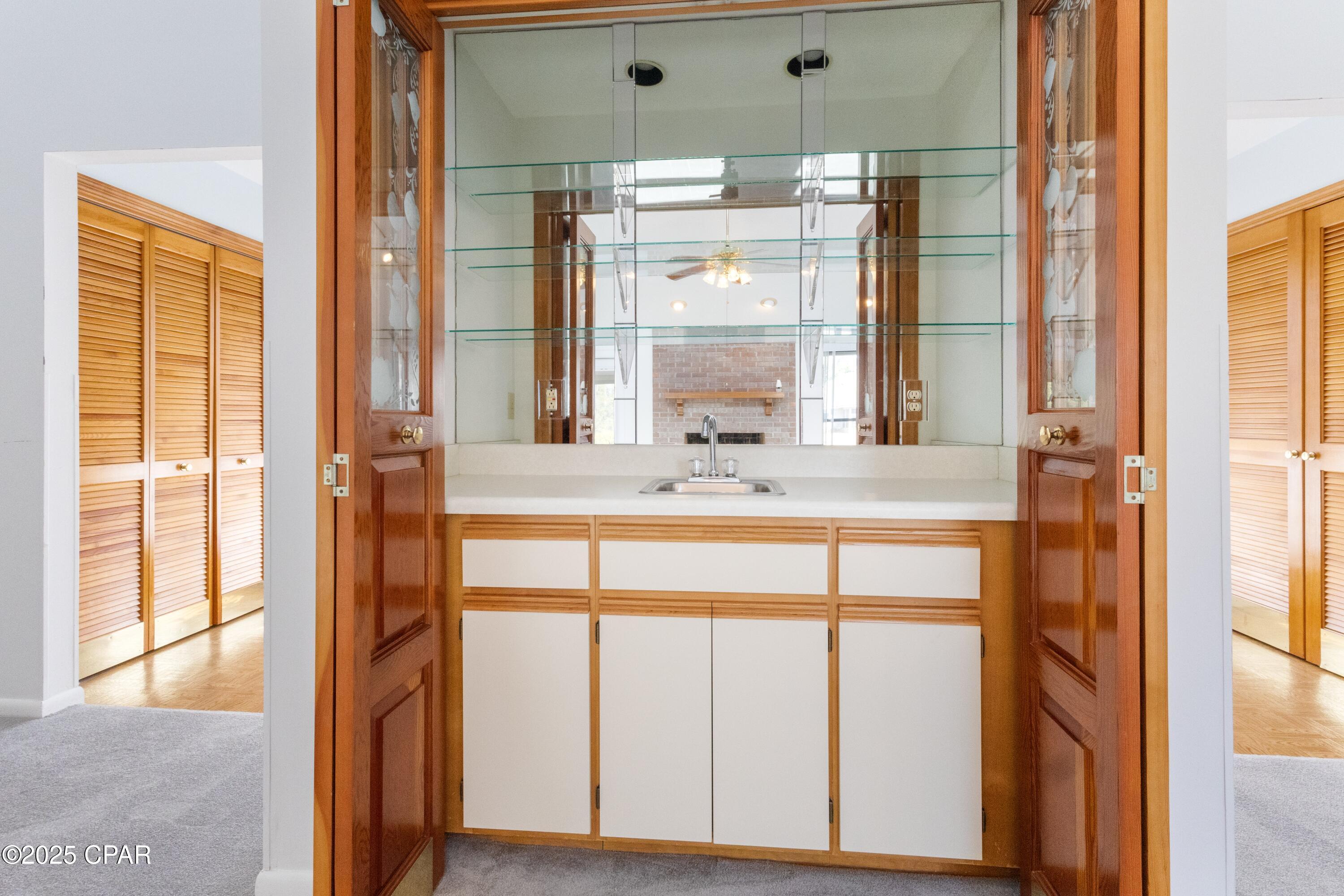 Image 11 For 702 Beachcomber Drive