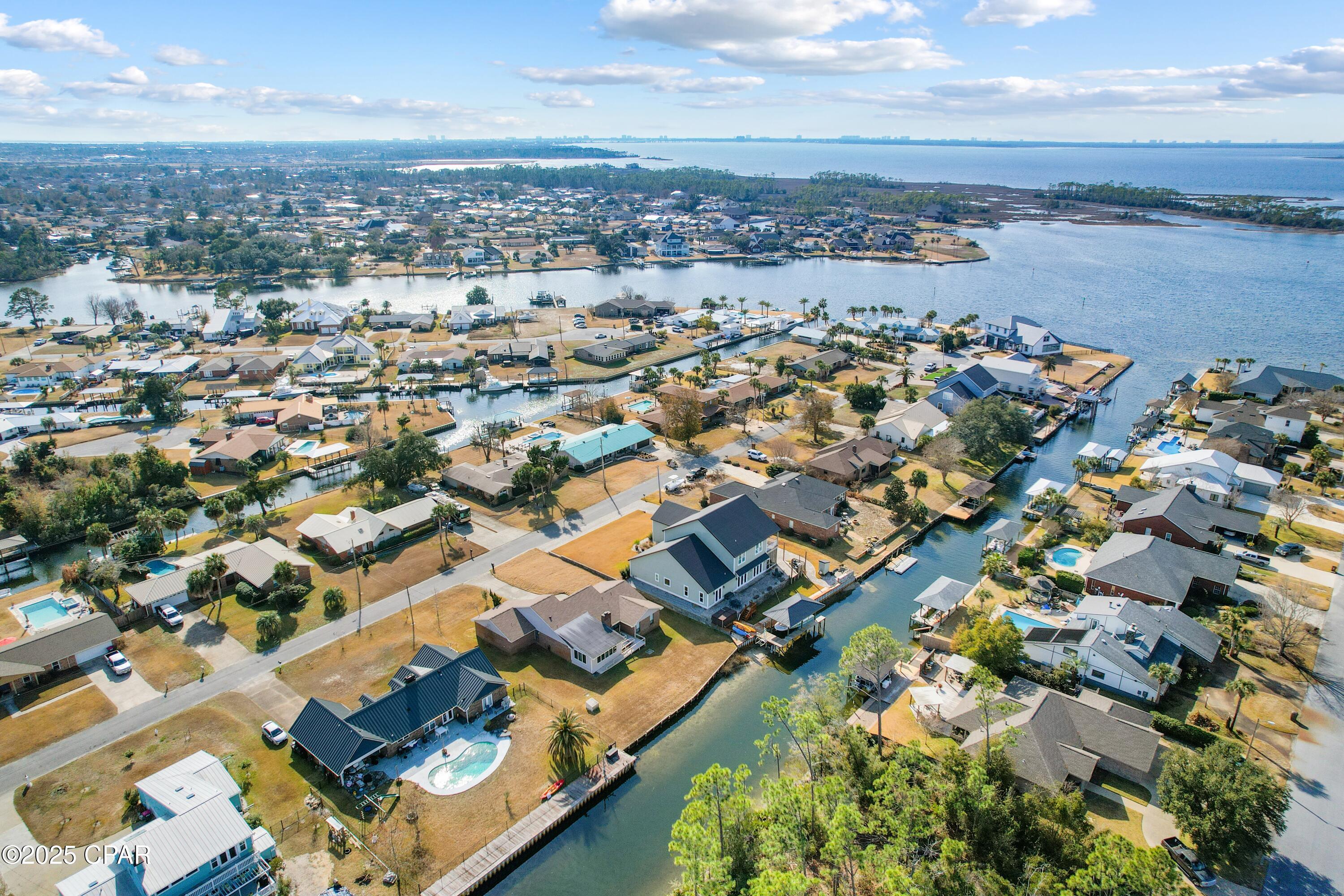 Image 6 For 702 Beachcomber Drive