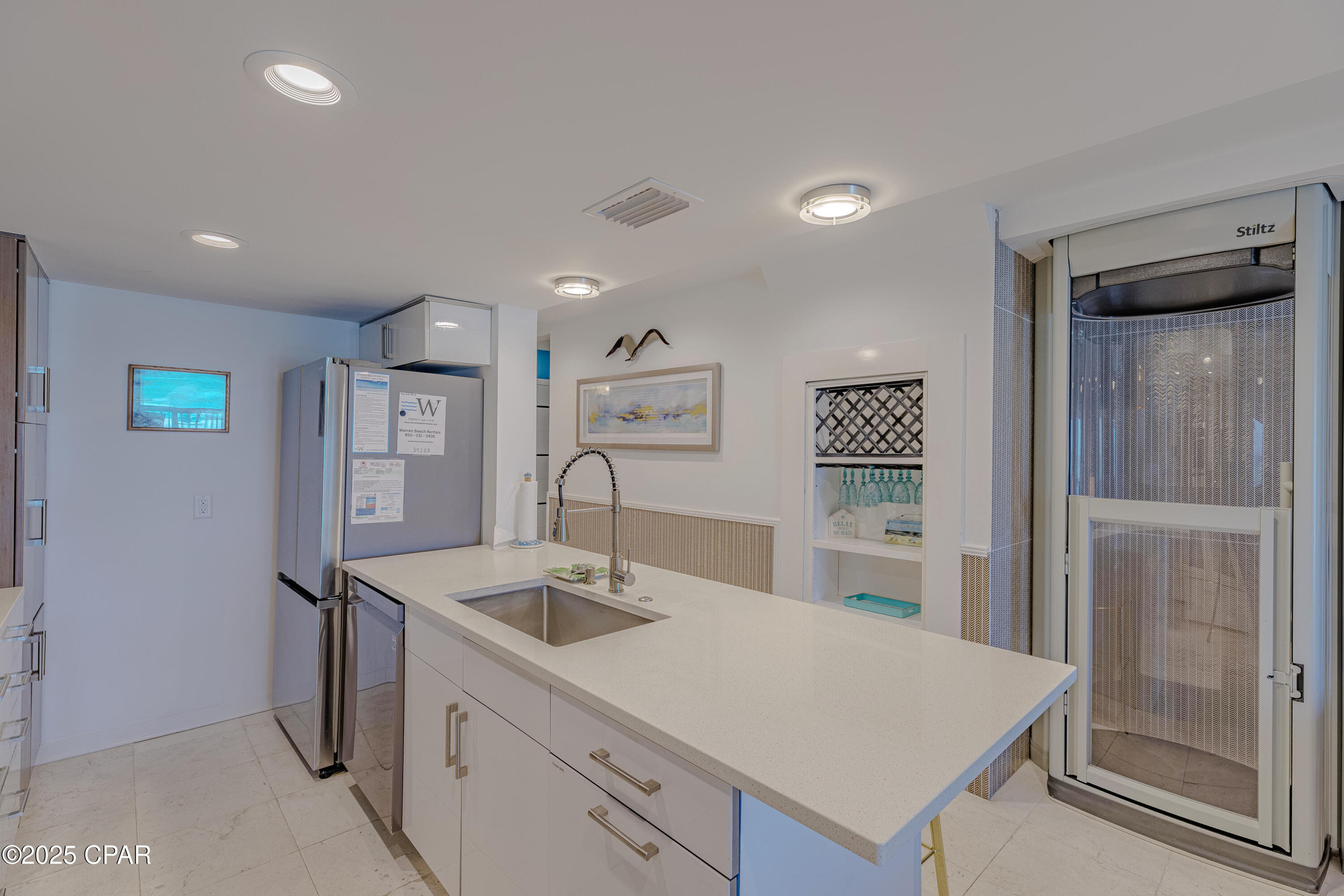 Image 10 For 17735 Front Beach Road  2