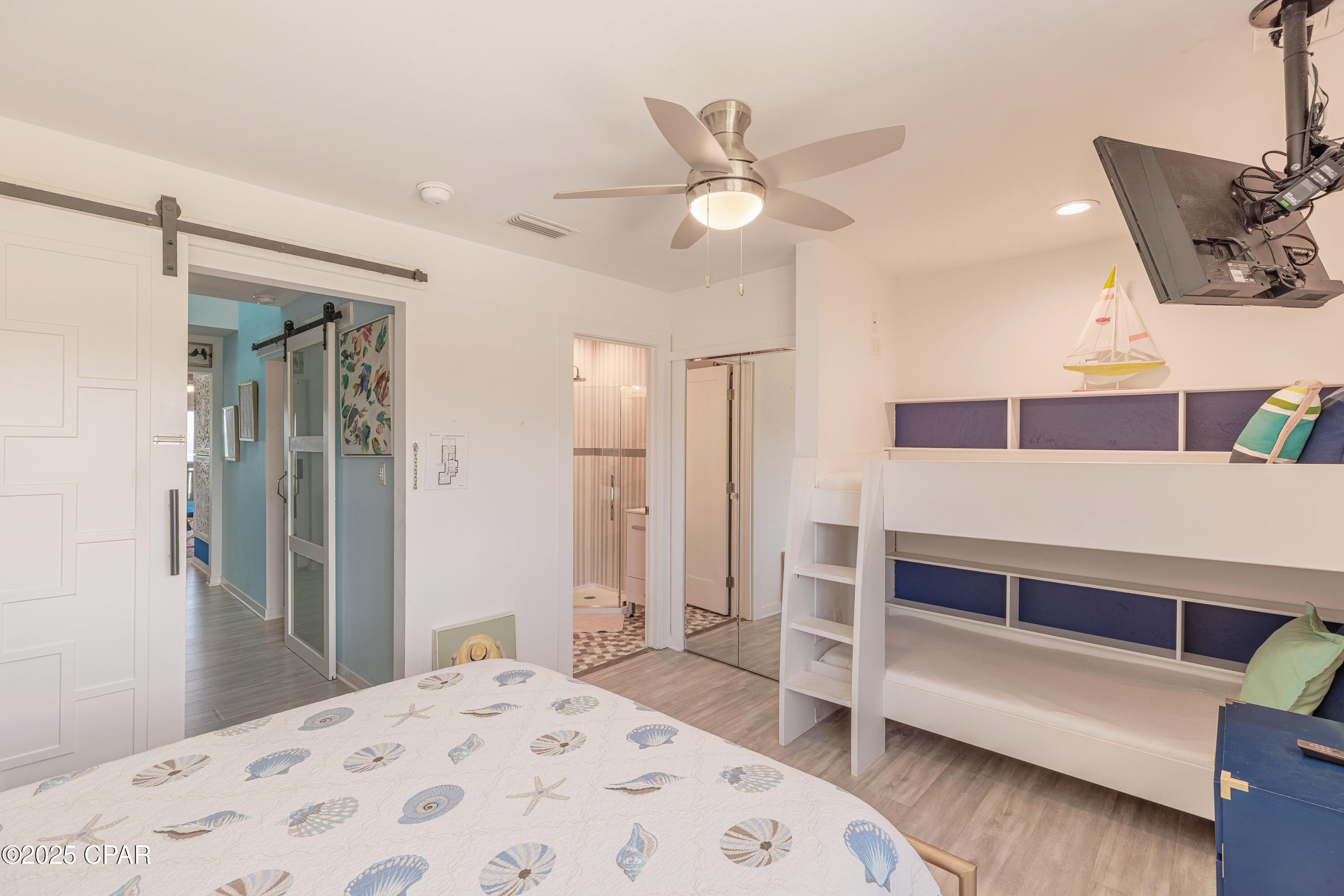 Image 13 For 17735 Front Beach Road  2