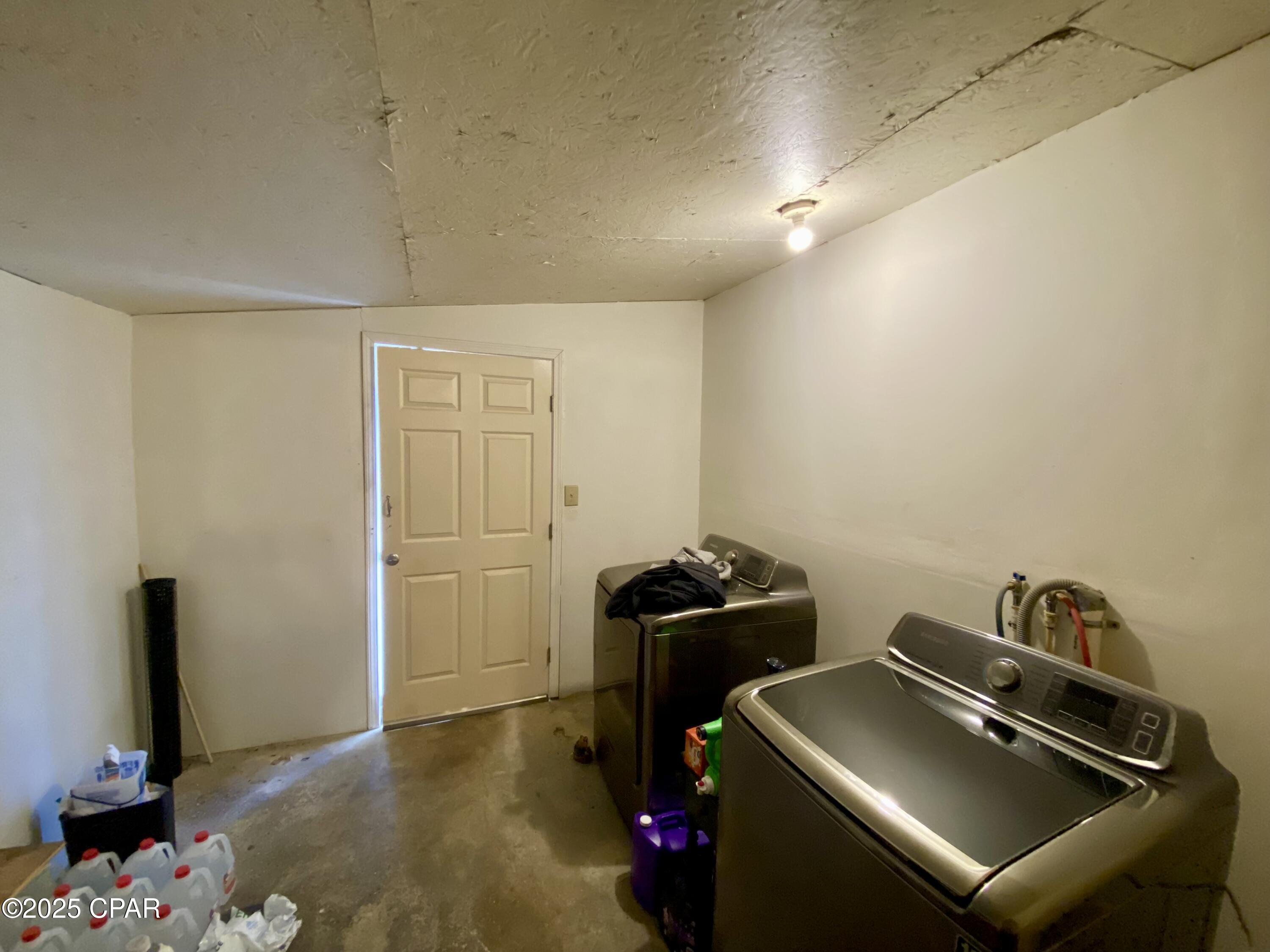 Image 19 For 6913 Broadway Street