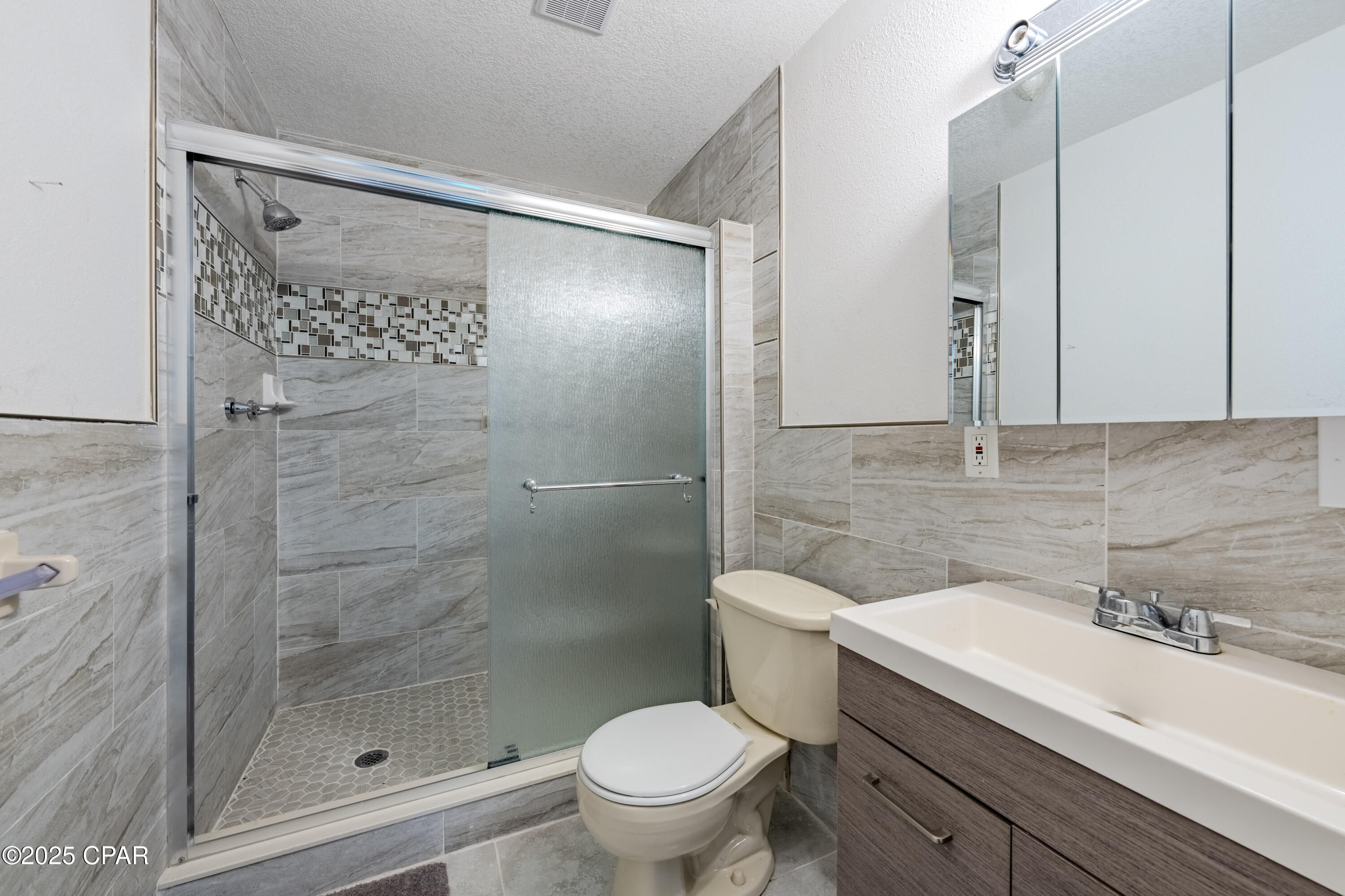 Image 14 For 5744 Fort Road