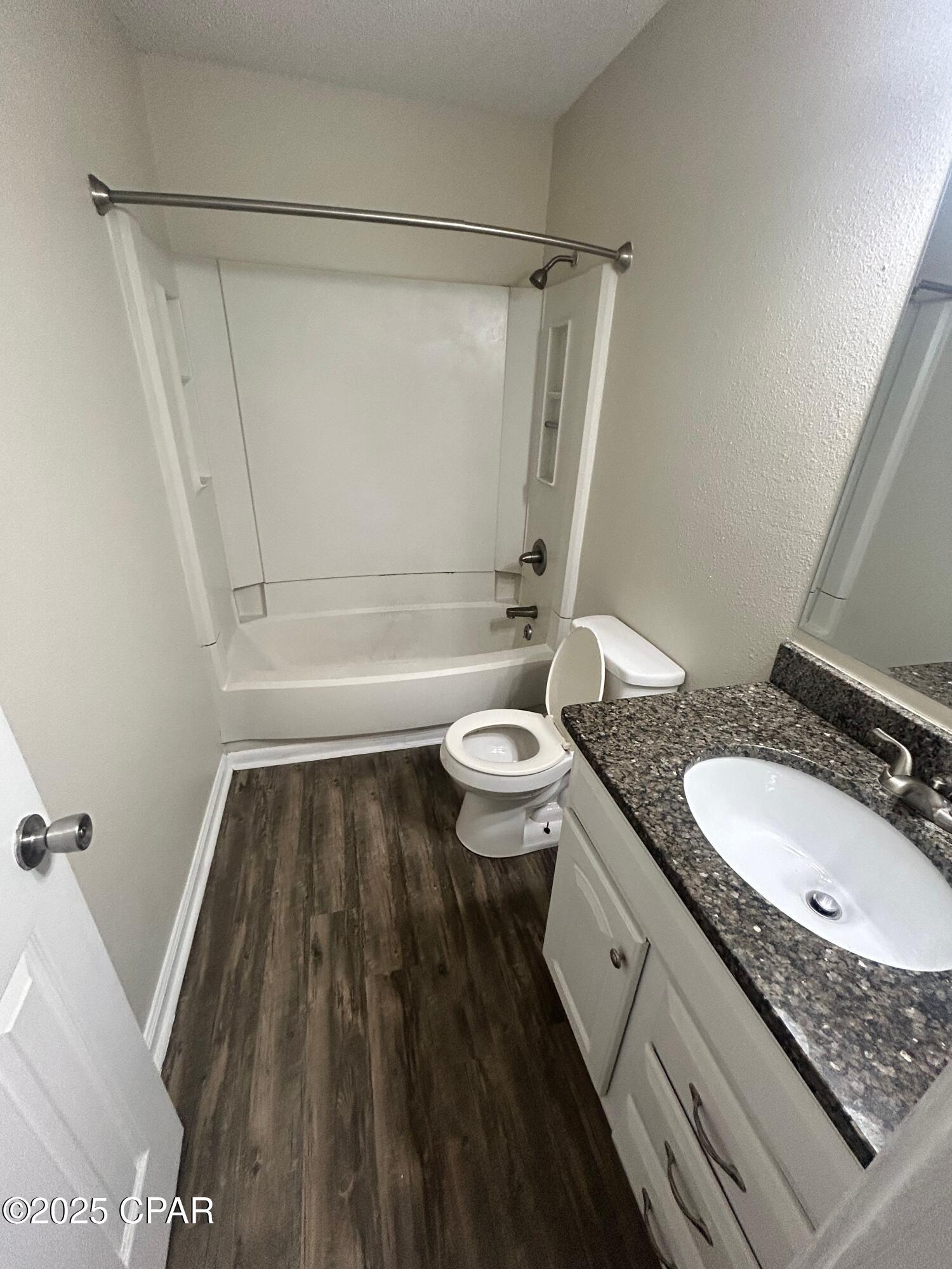 Image 11 For 3914 11th Street 103