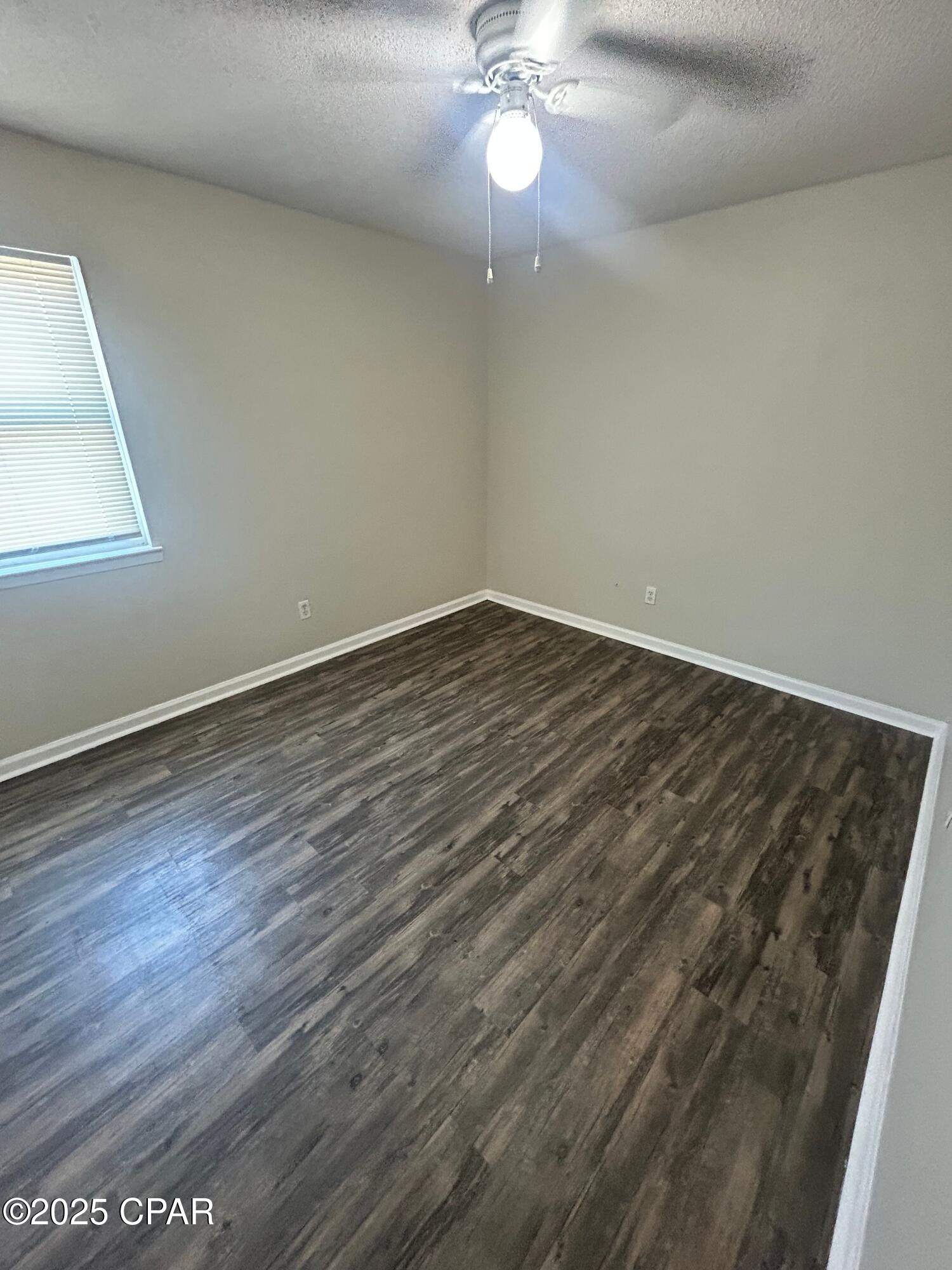 Image 9 For 3914 11th Street 103