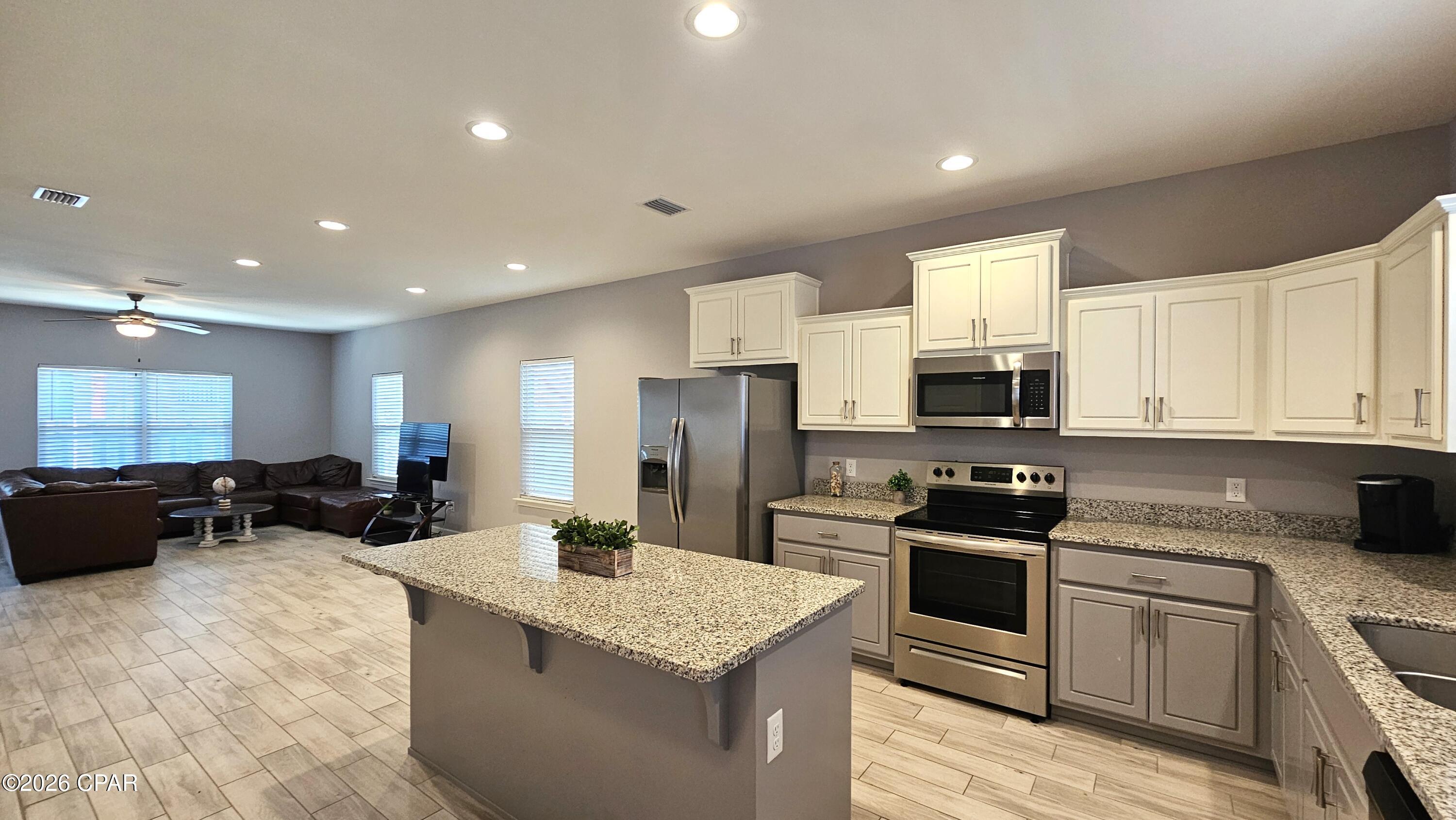 Image 5 For 3728 Tiki Drive