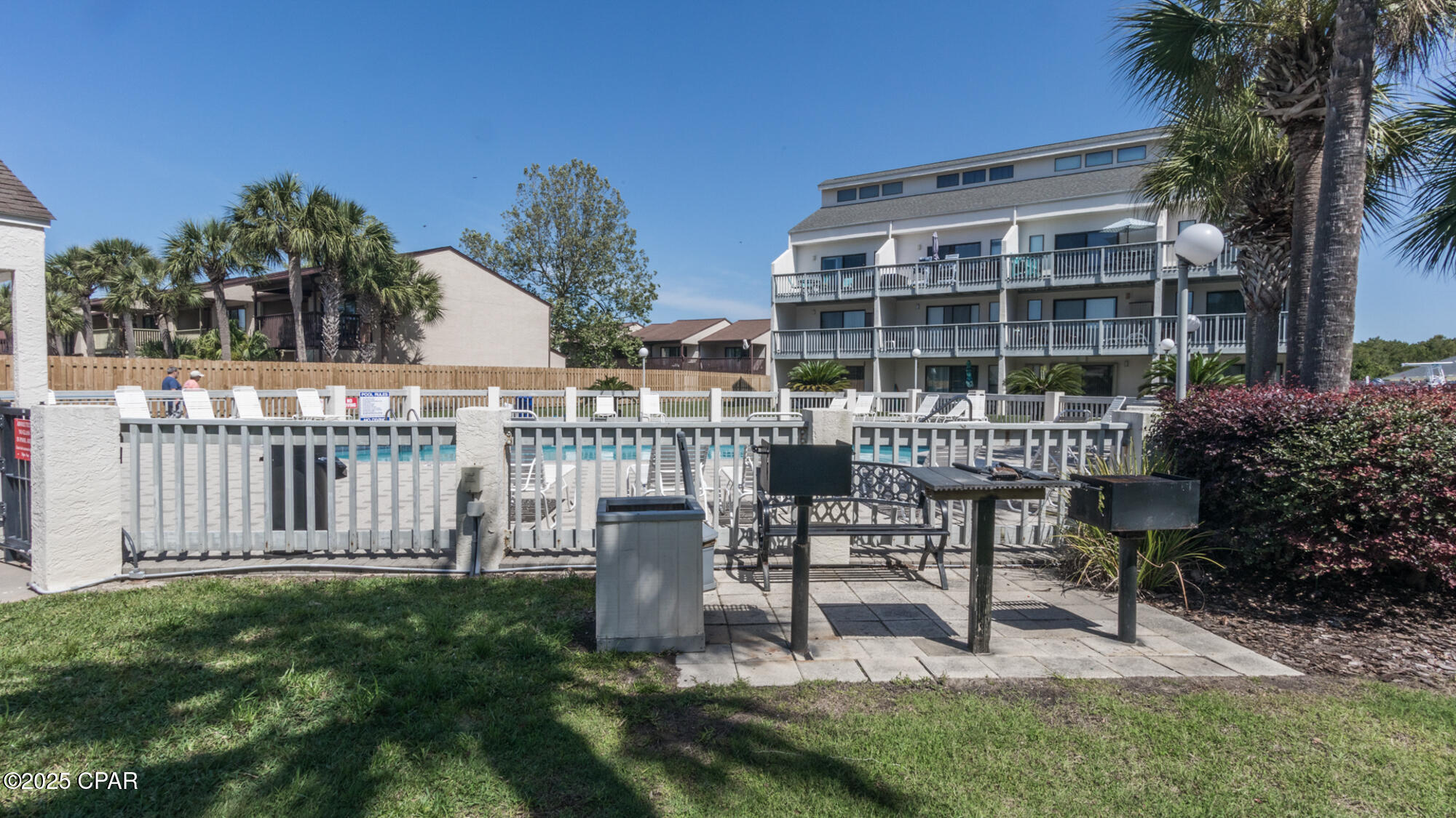 Image 16 For 17614 Front Beach Road 10c