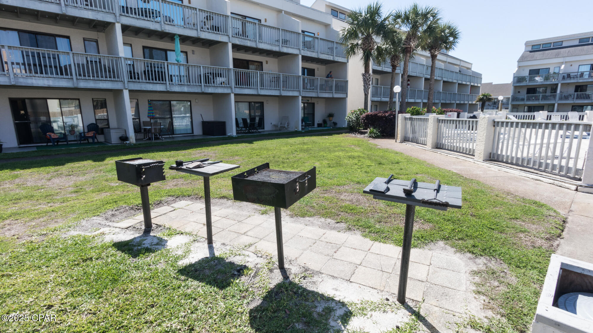 Image 22 For 17614 Front Beach Road 10c