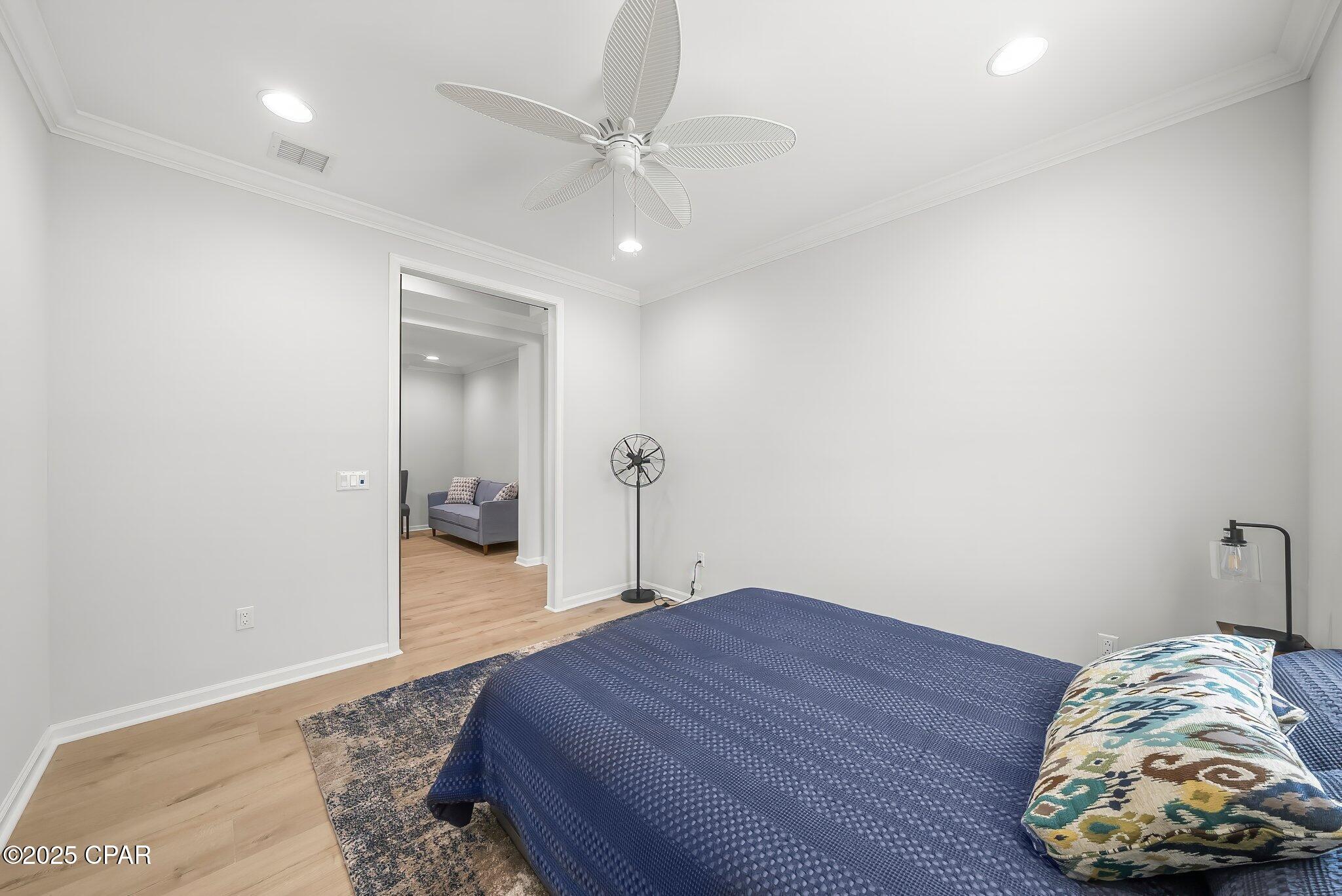 Image 13 For 8526 Island Breeze Avenue